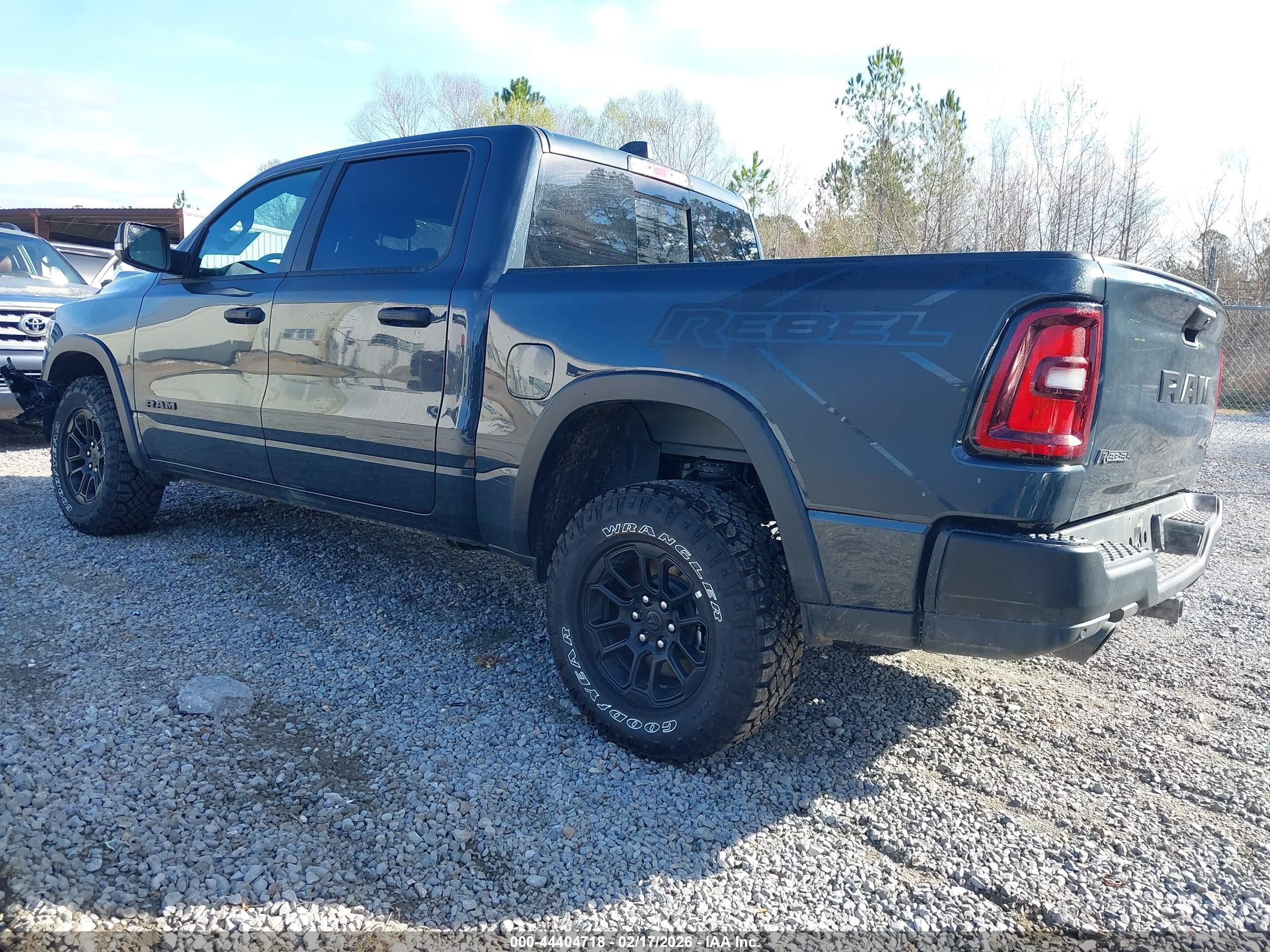 RAM 1500 image 3