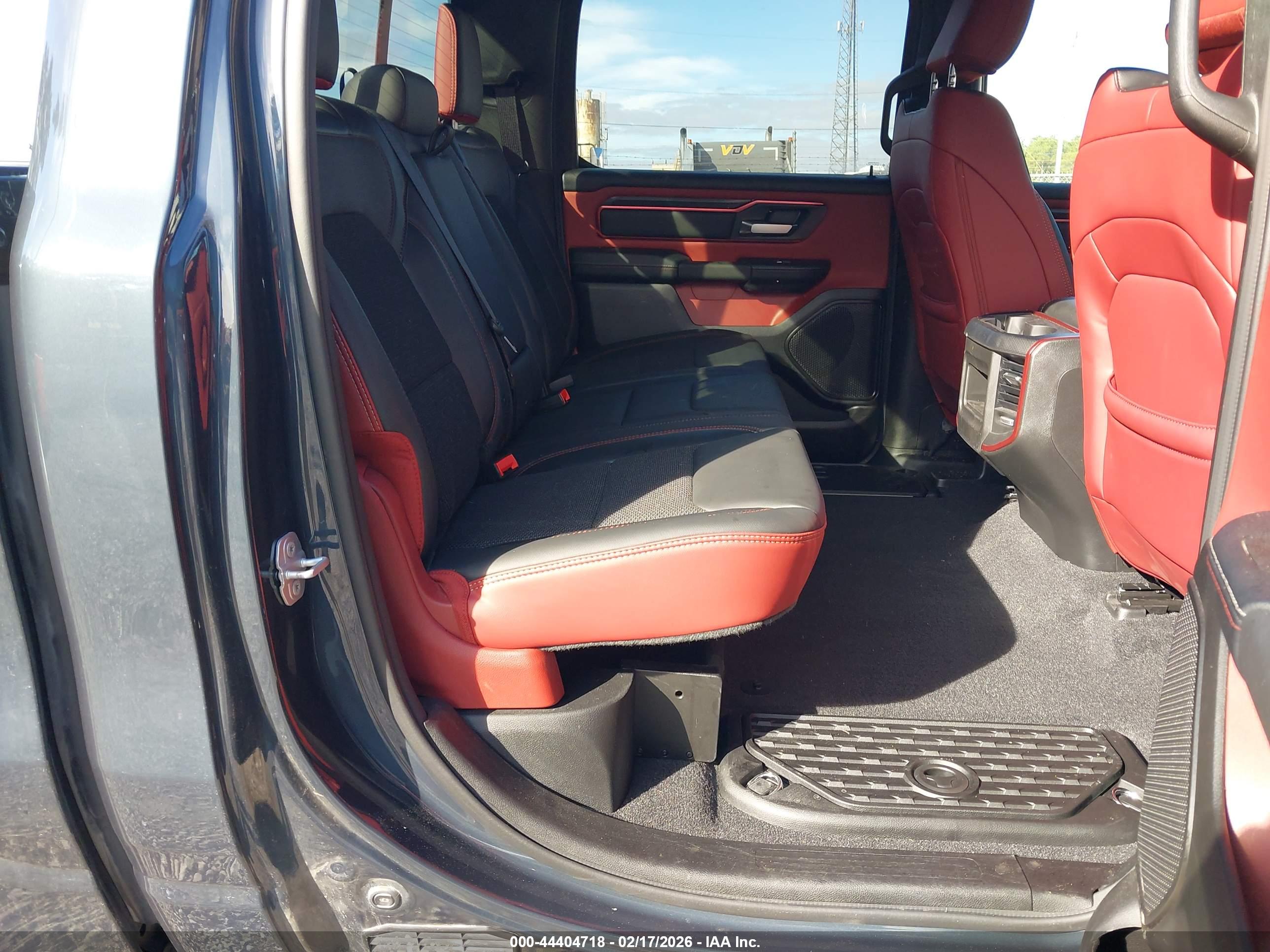 RAM 1500 image 8