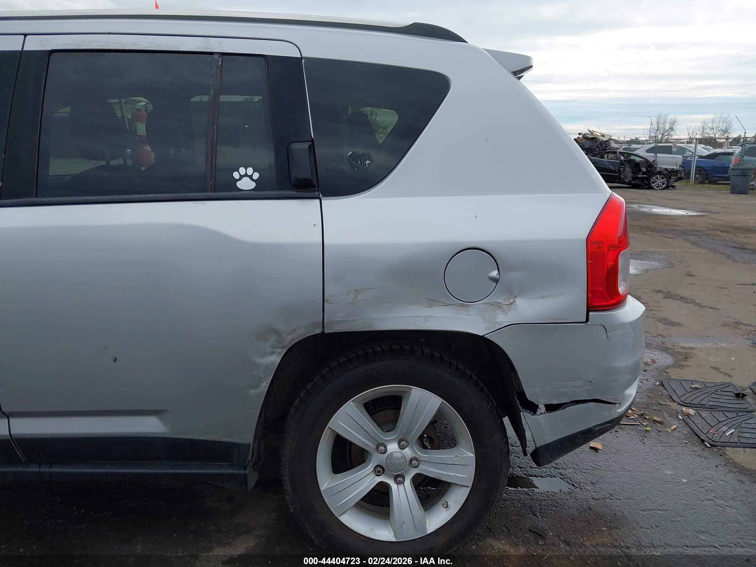JEEP COMPASS image 6