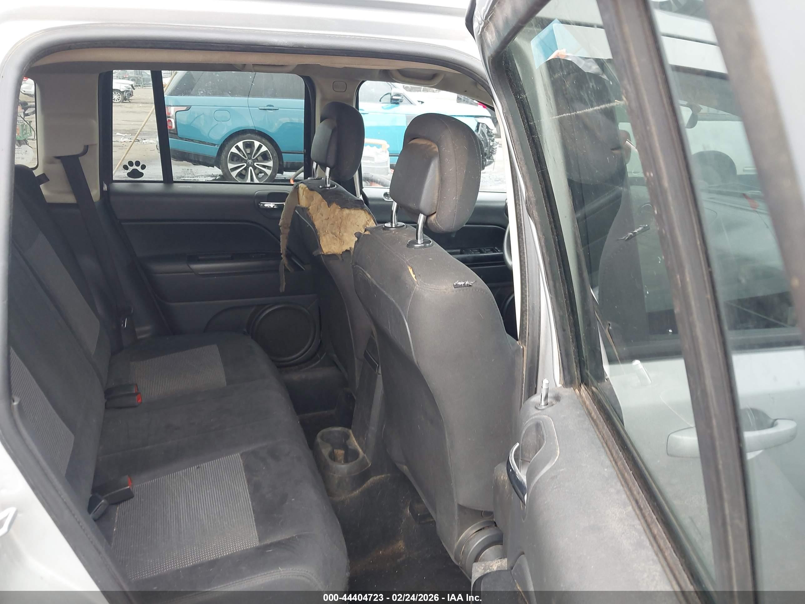 JEEP COMPASS image 8
