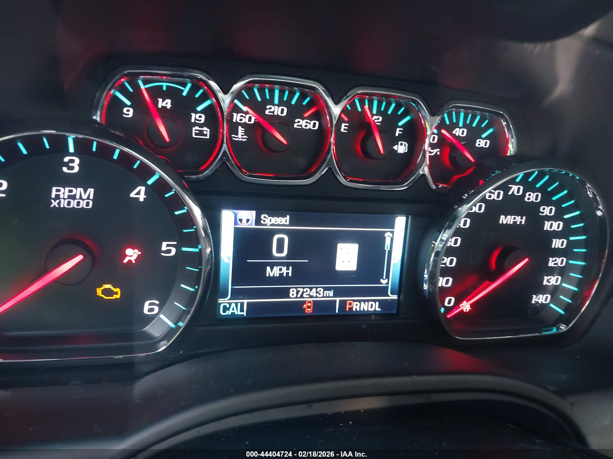 CHEVROLET SUBURBAN image 7