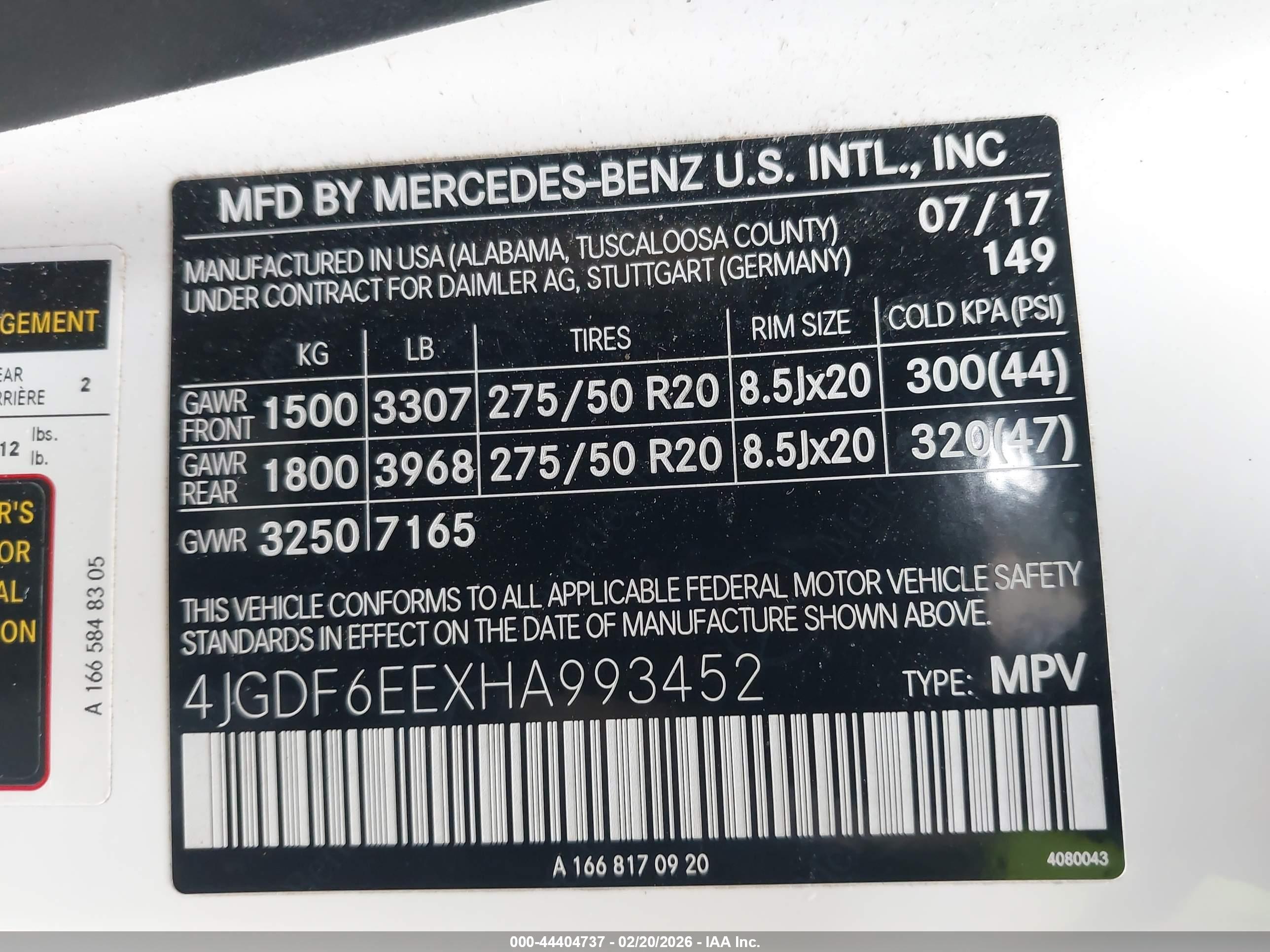 MERCEDES-BENZ GLS image 9