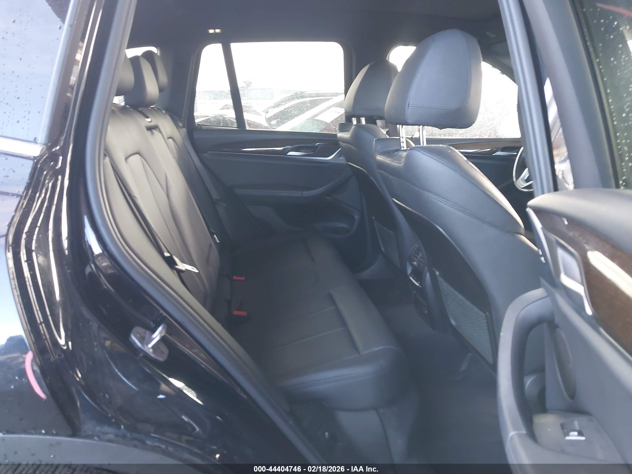 BMW X3 image 8