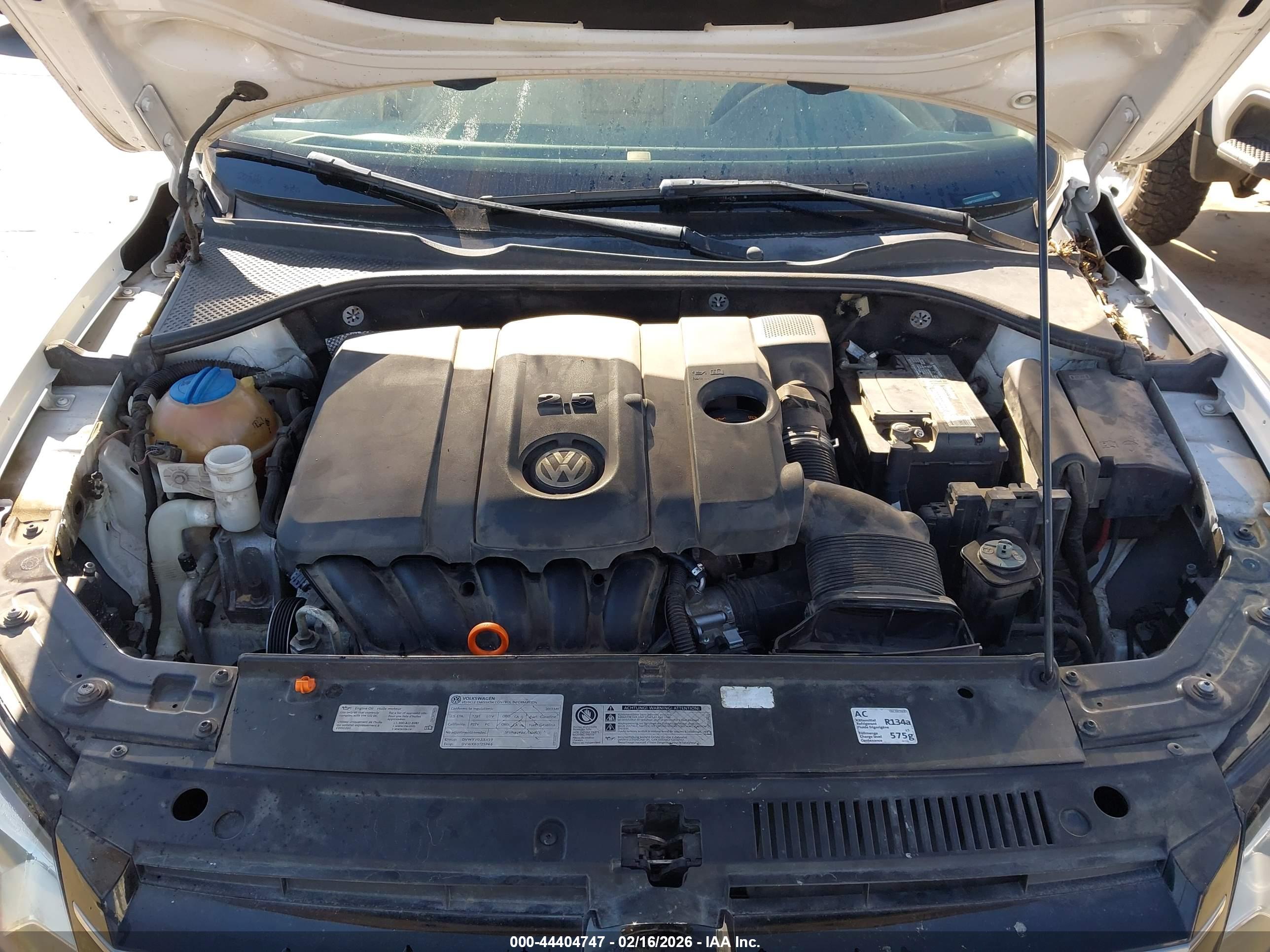 VOLKSWAGEN PASSAT image 10
