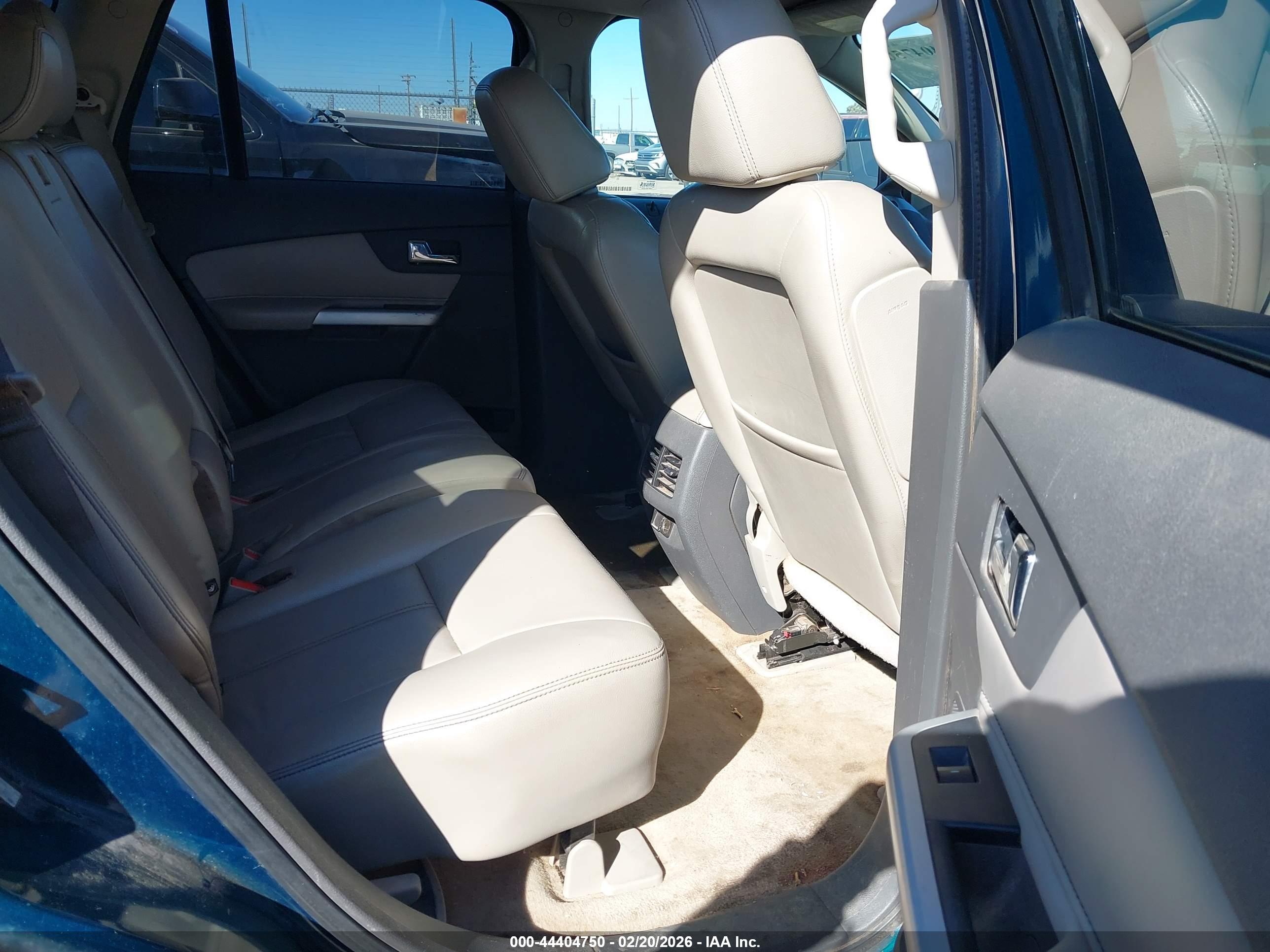 FORD EDGE image 8