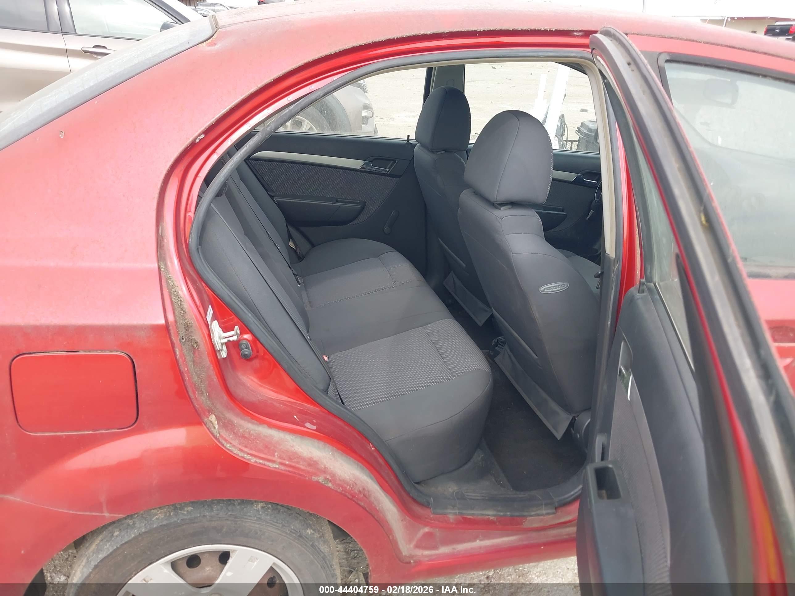 CHEVROLET AVEO image 8