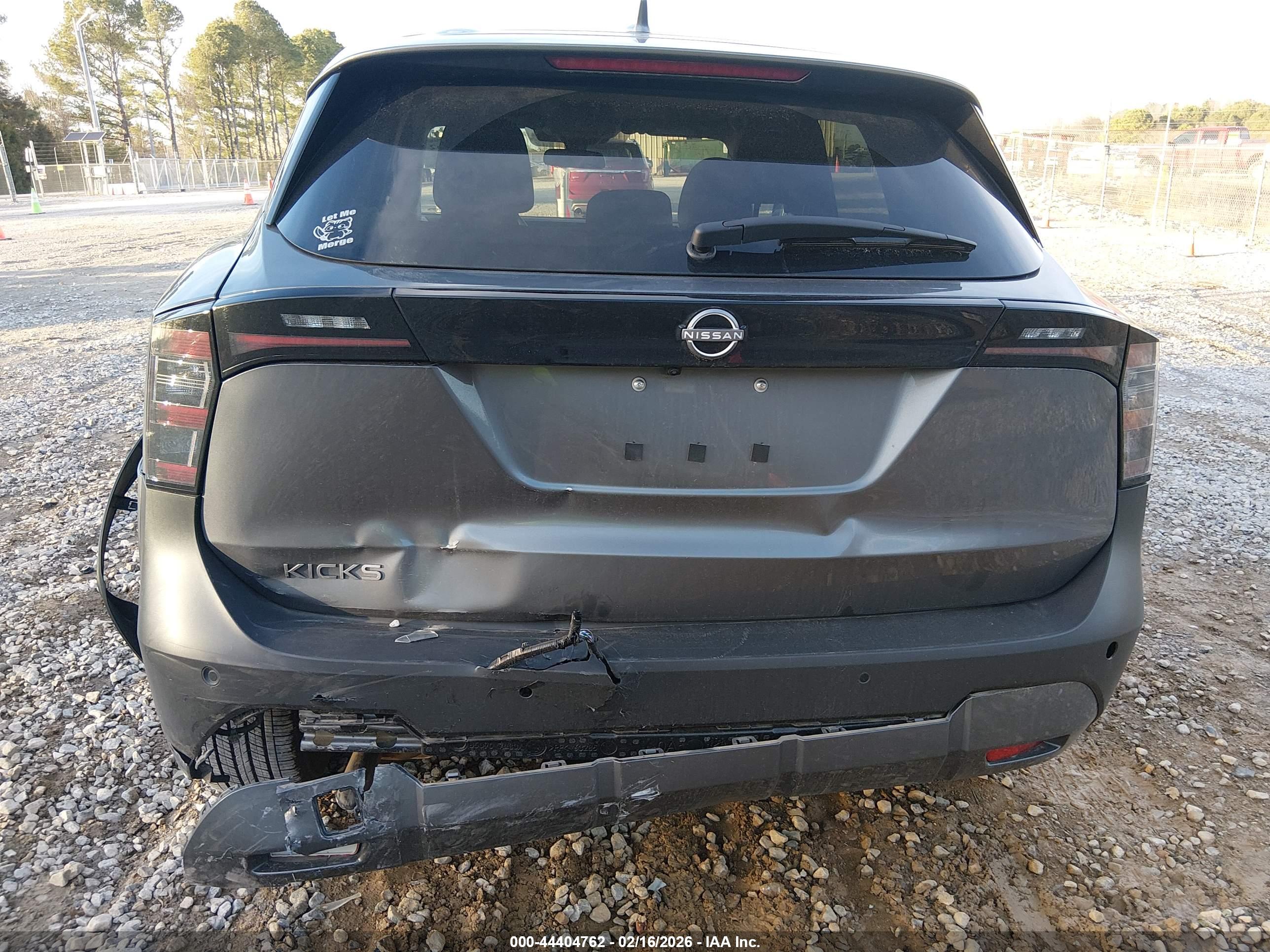 NISSAN KICKS image 6