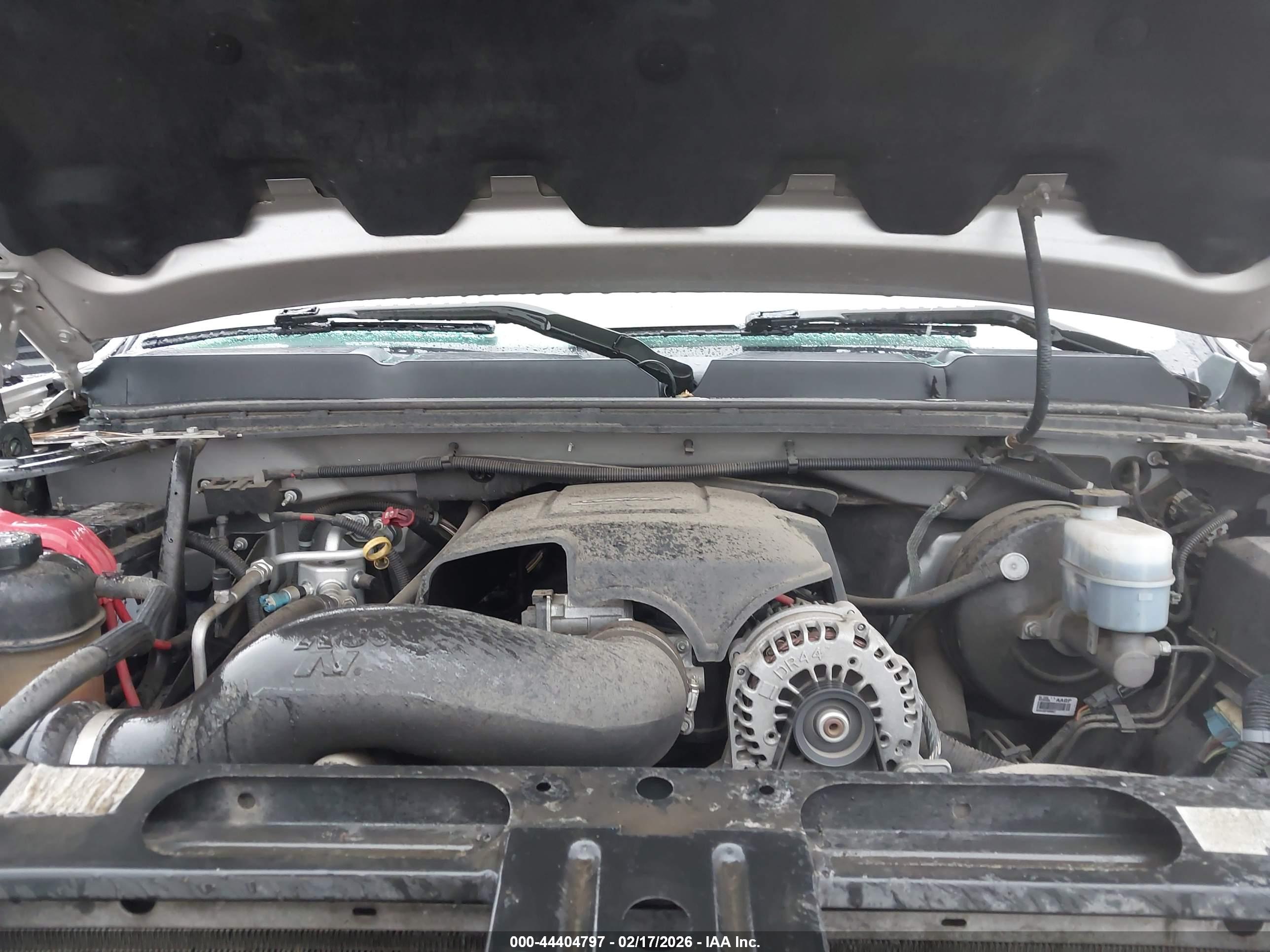 CHEVROLET SILVERADO image 10