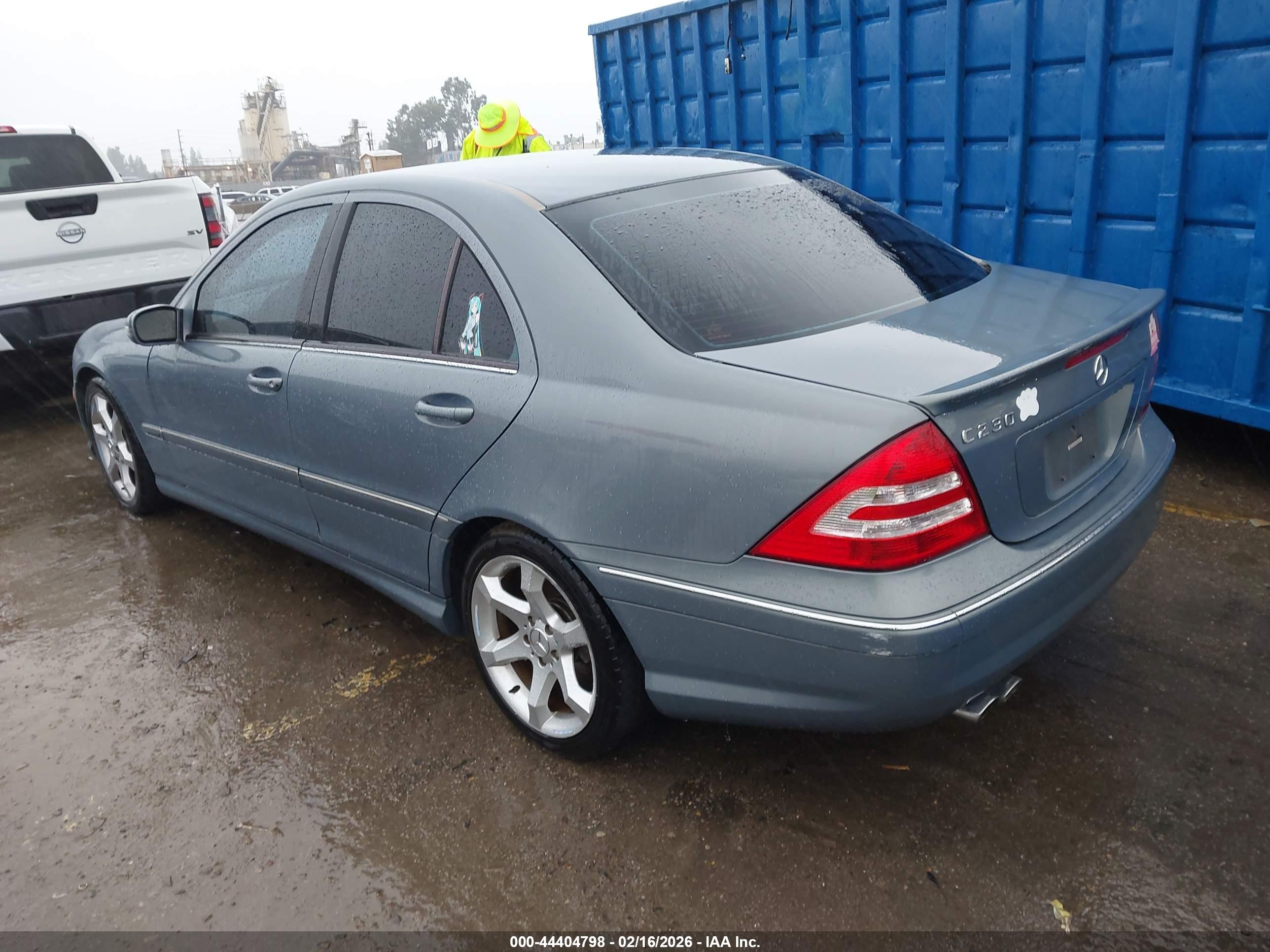 MERCEDES-BENZ C image 3