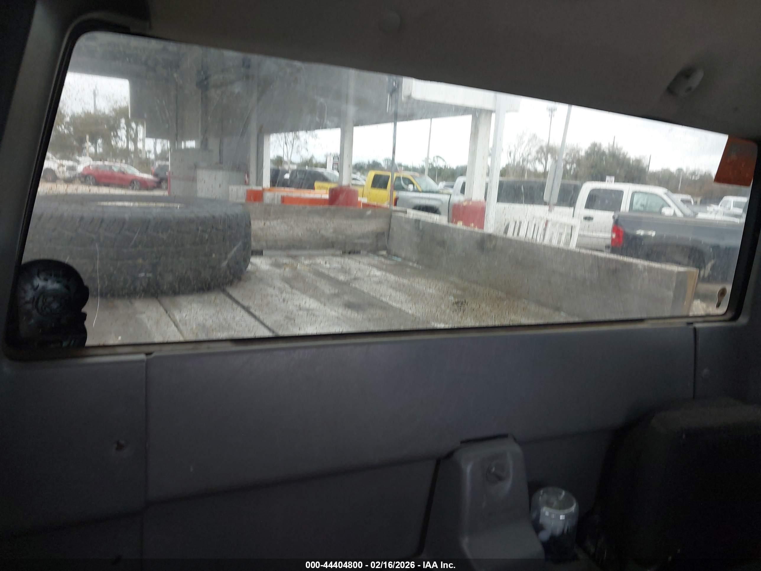 FORD RANGER image 8