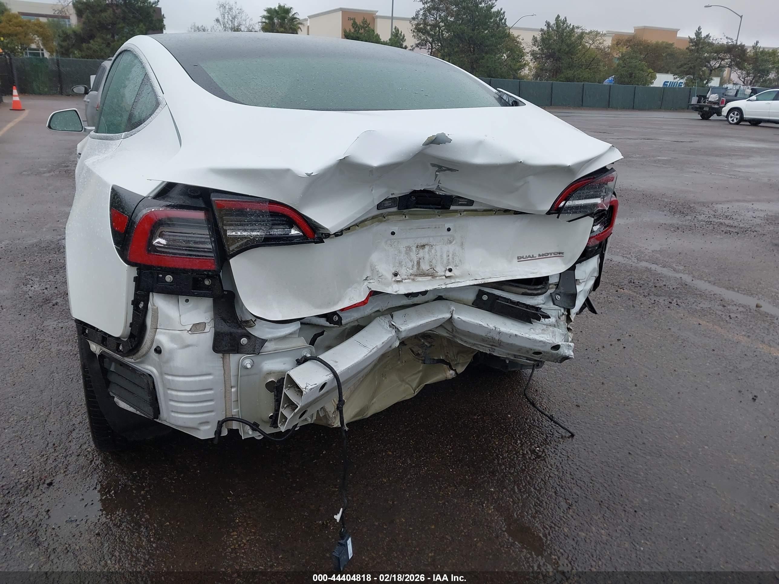 TESLA MODEL image 6