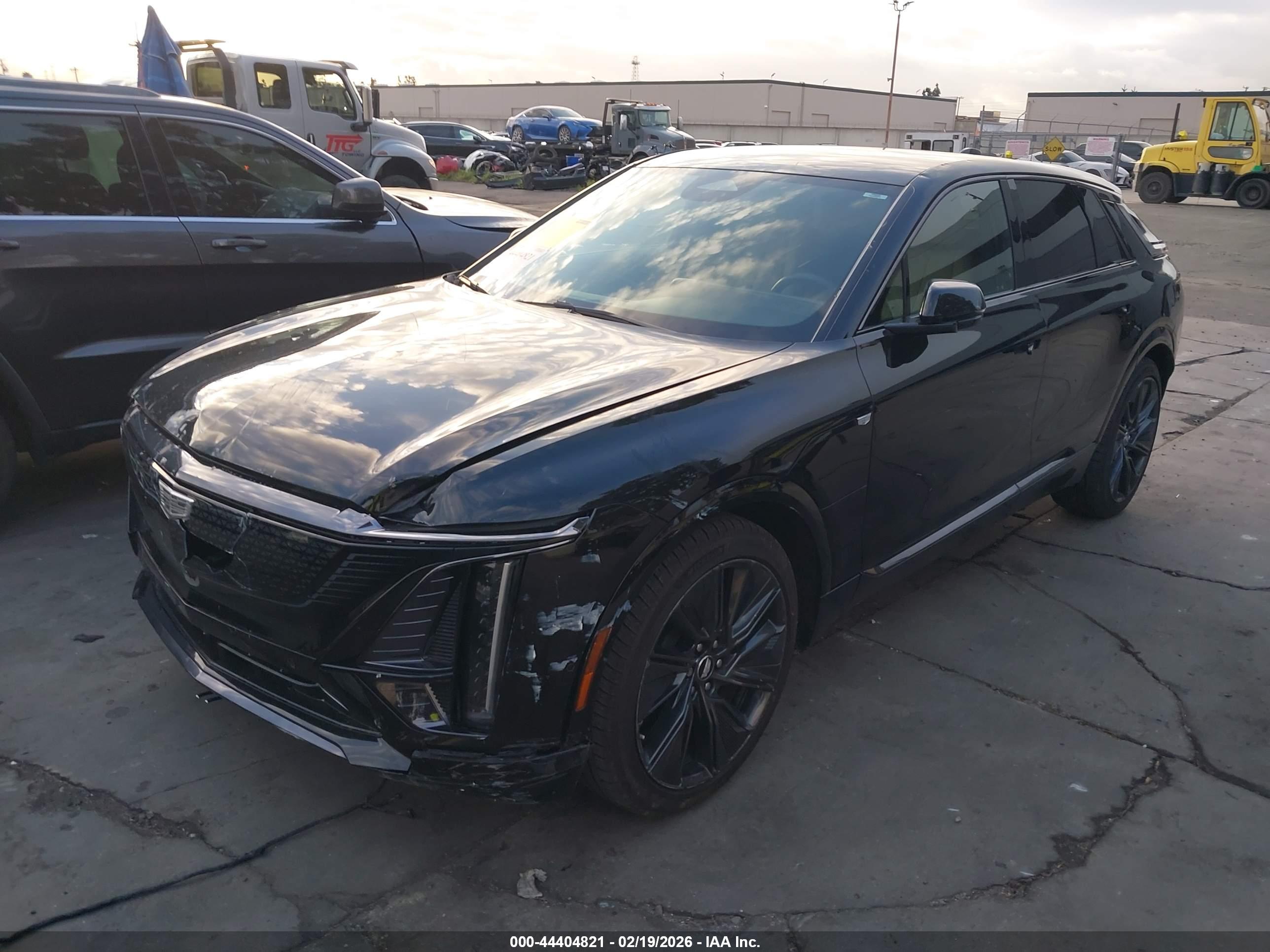 CADILLAC LYRIQ image 2