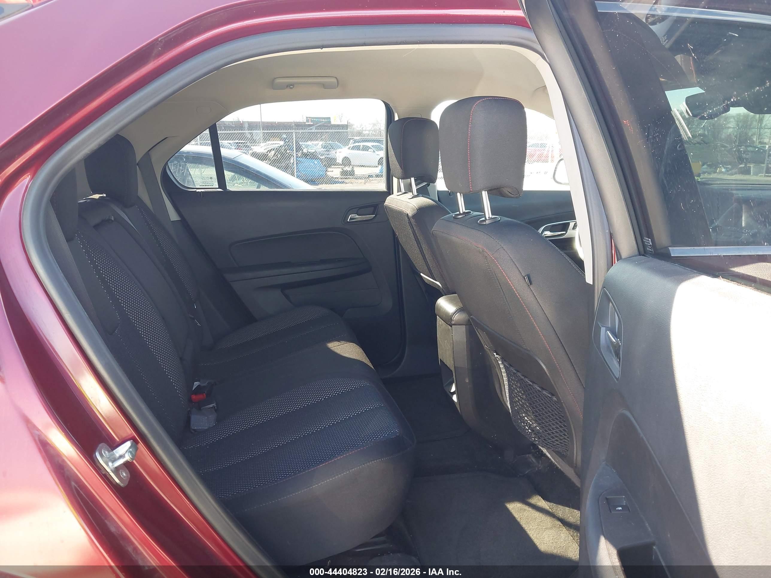 CHEVROLET EQUINOX image 8