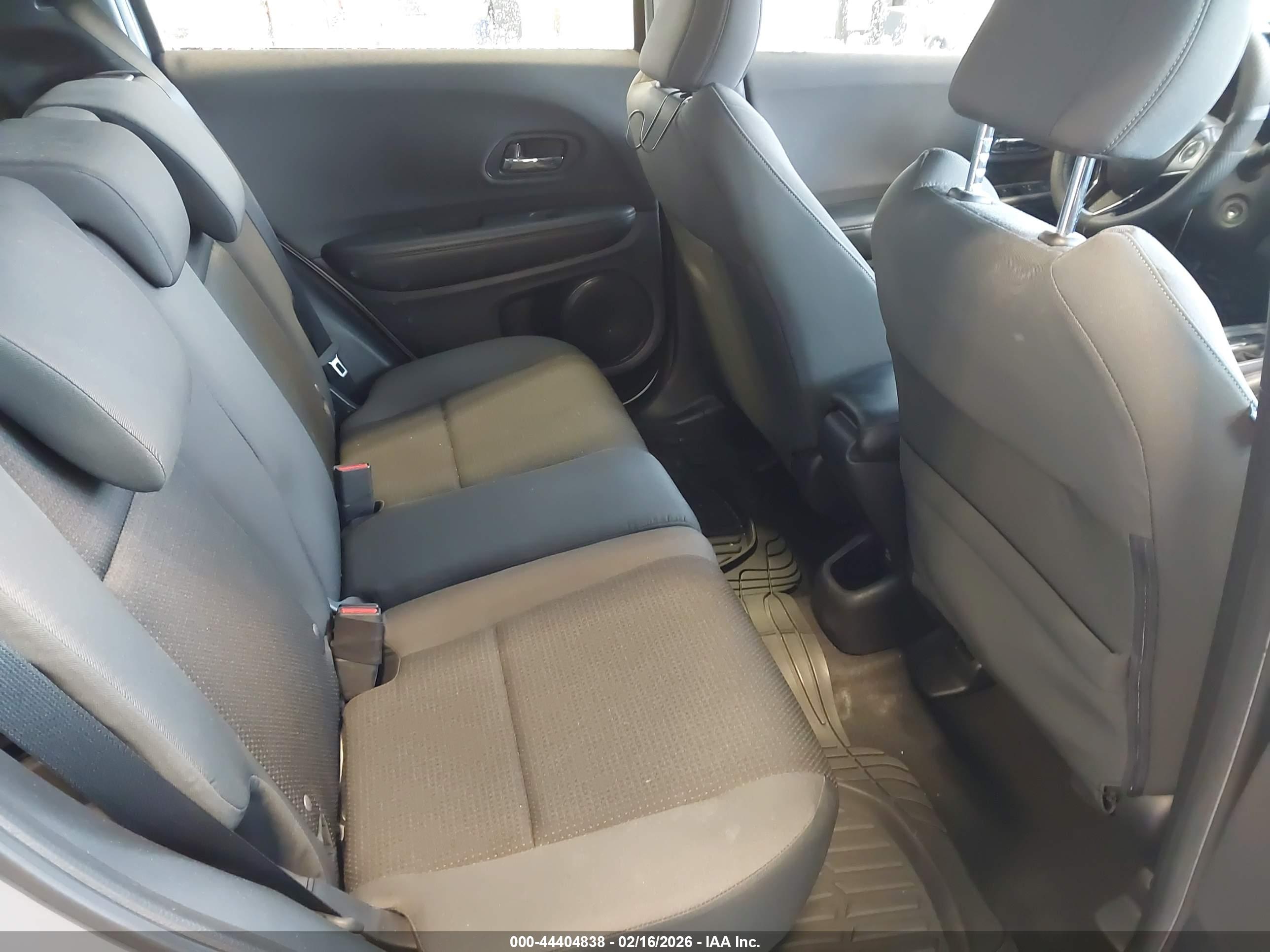 HONDA HR-V image 8