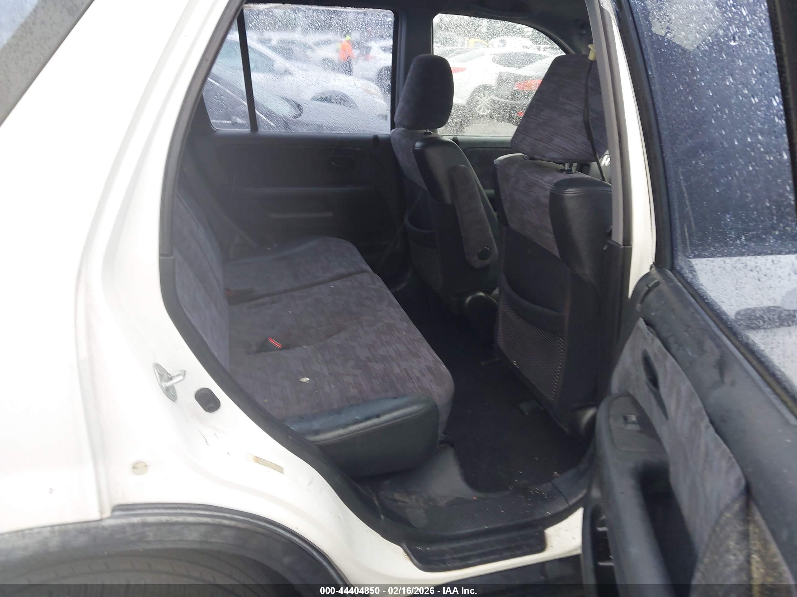HONDA CR-V image 8