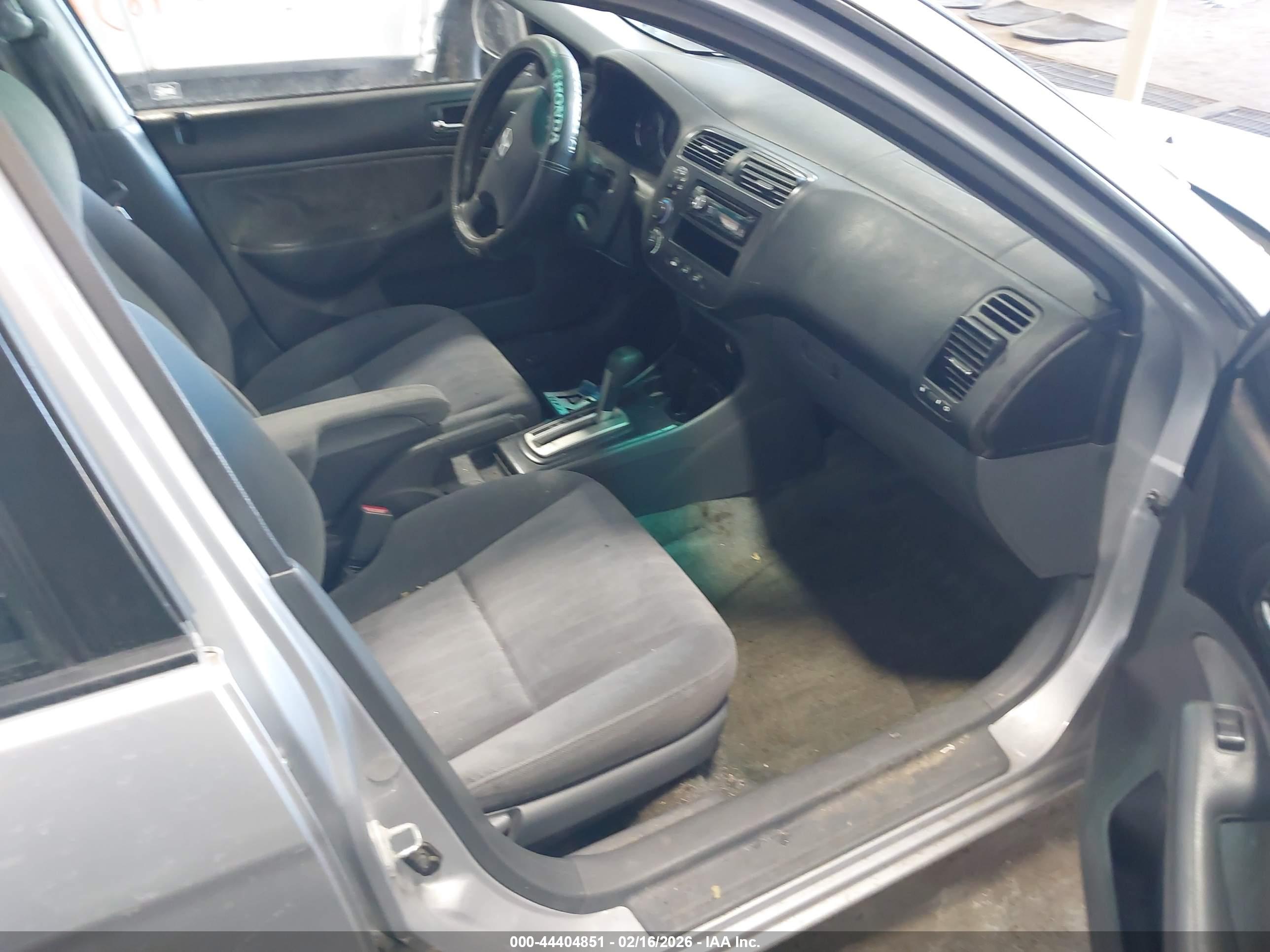 HONDA CIVIC image 5