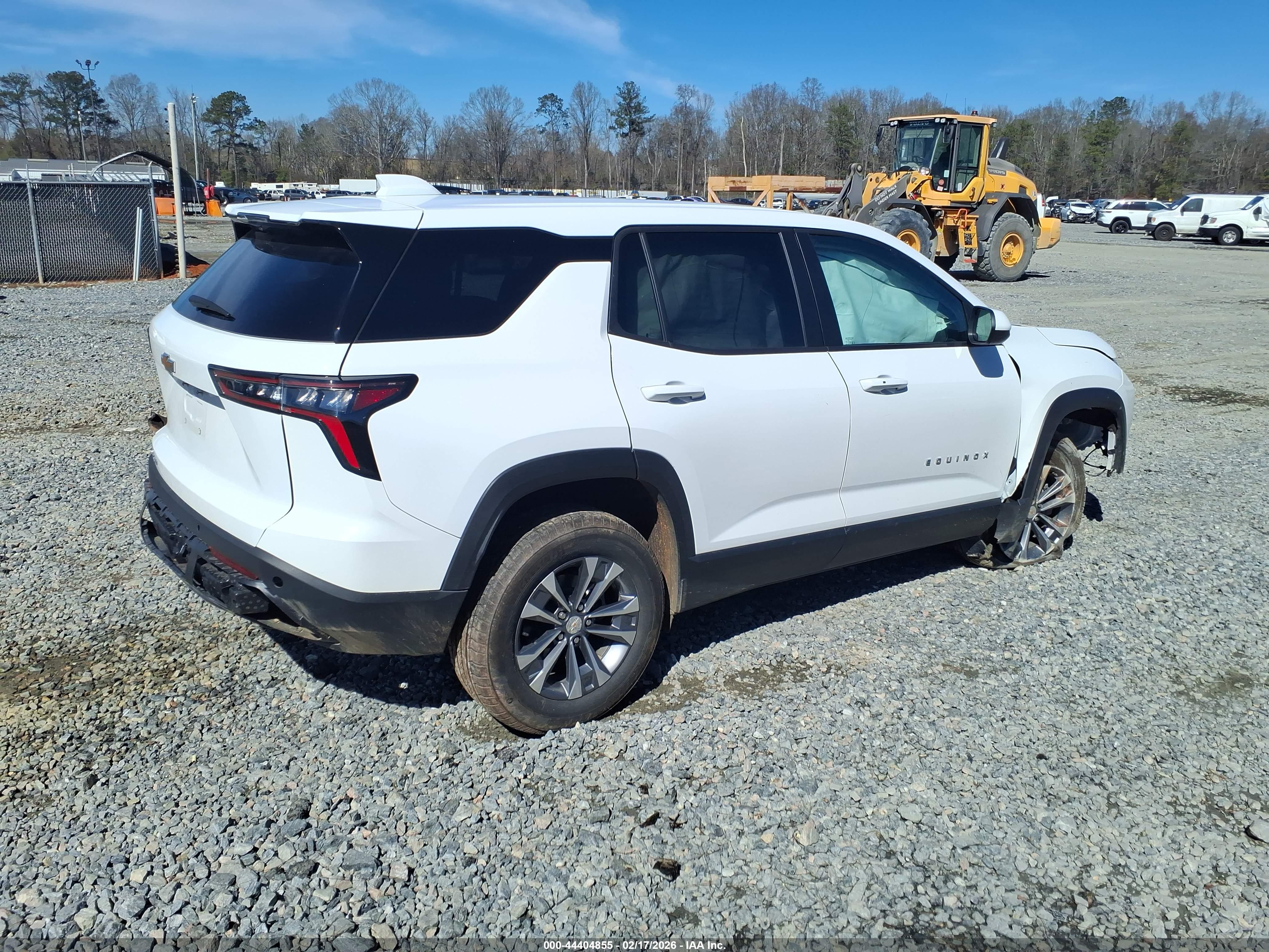 CHEVROLET EQUINOX image 4