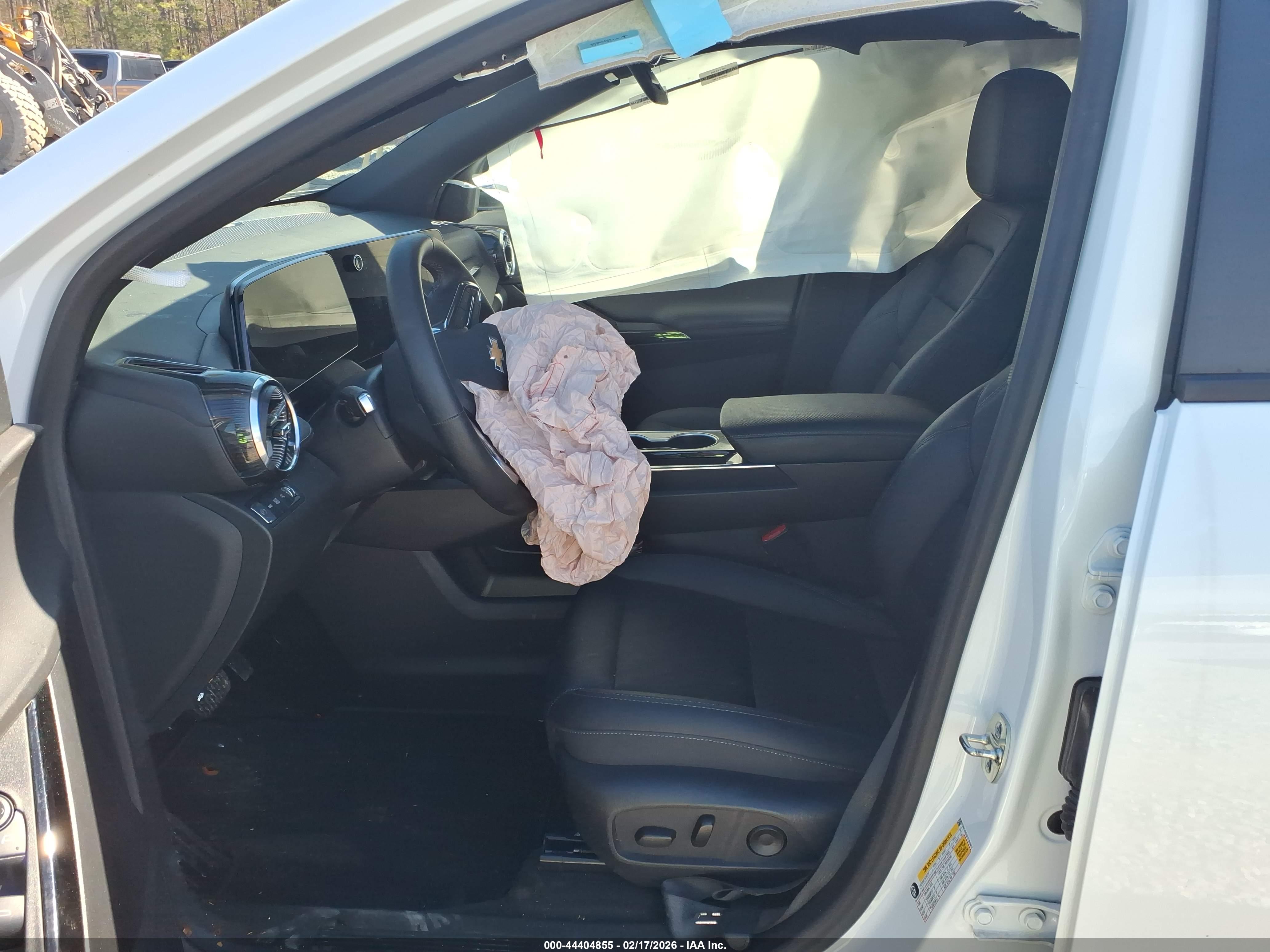 CHEVROLET EQUINOX image 5