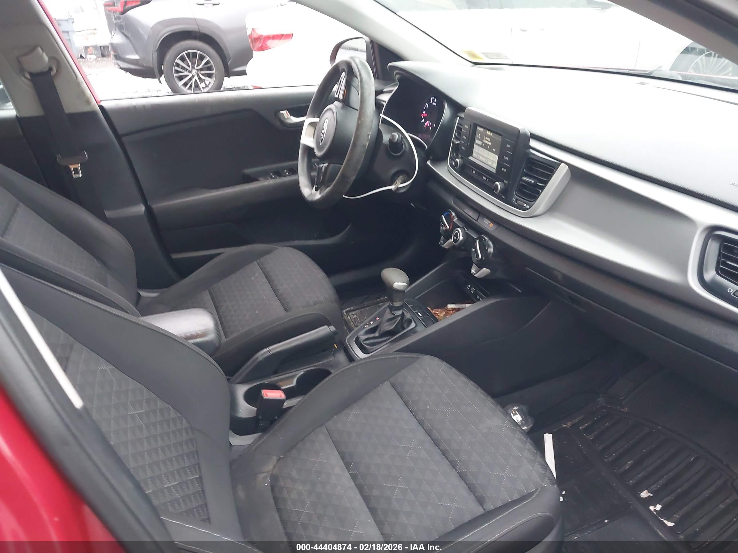 KIA RIO image 5