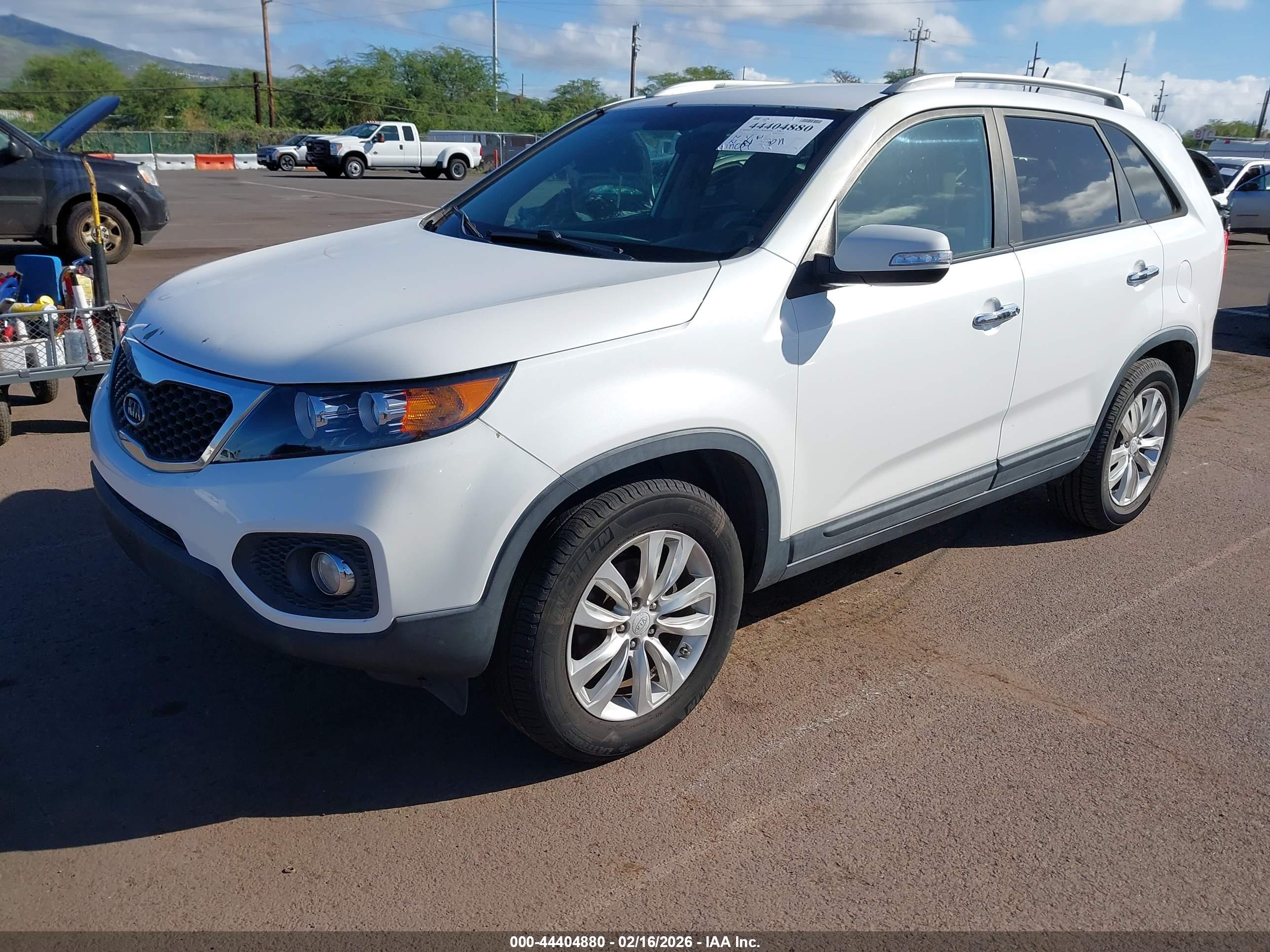 KIA SORENTO image 2