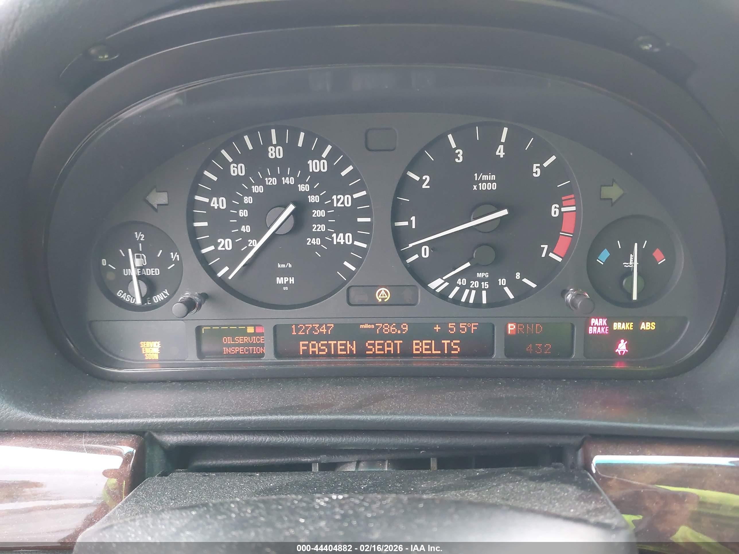 BMW 740IL image 7