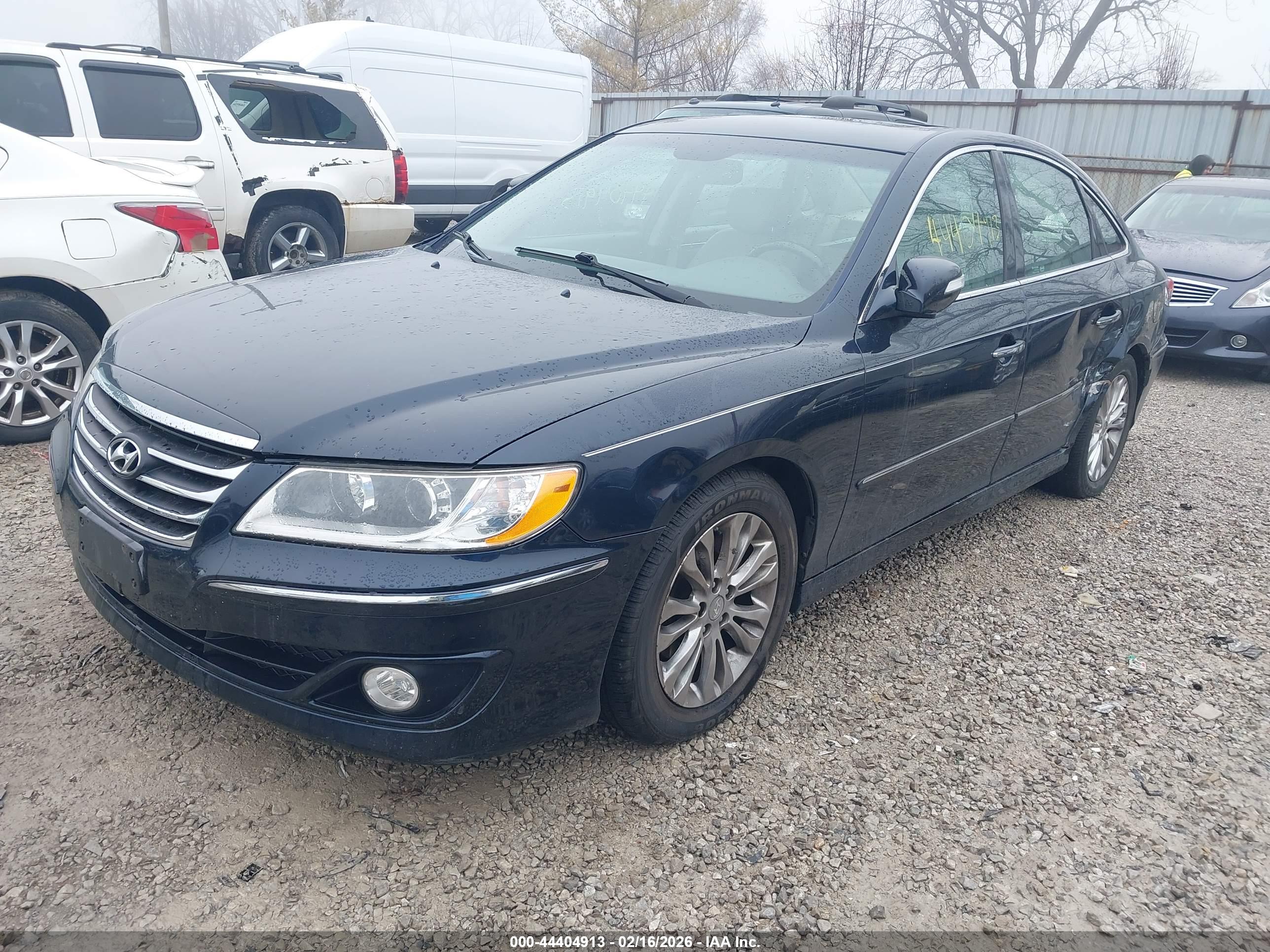 HYUNDAI AZERA image 2