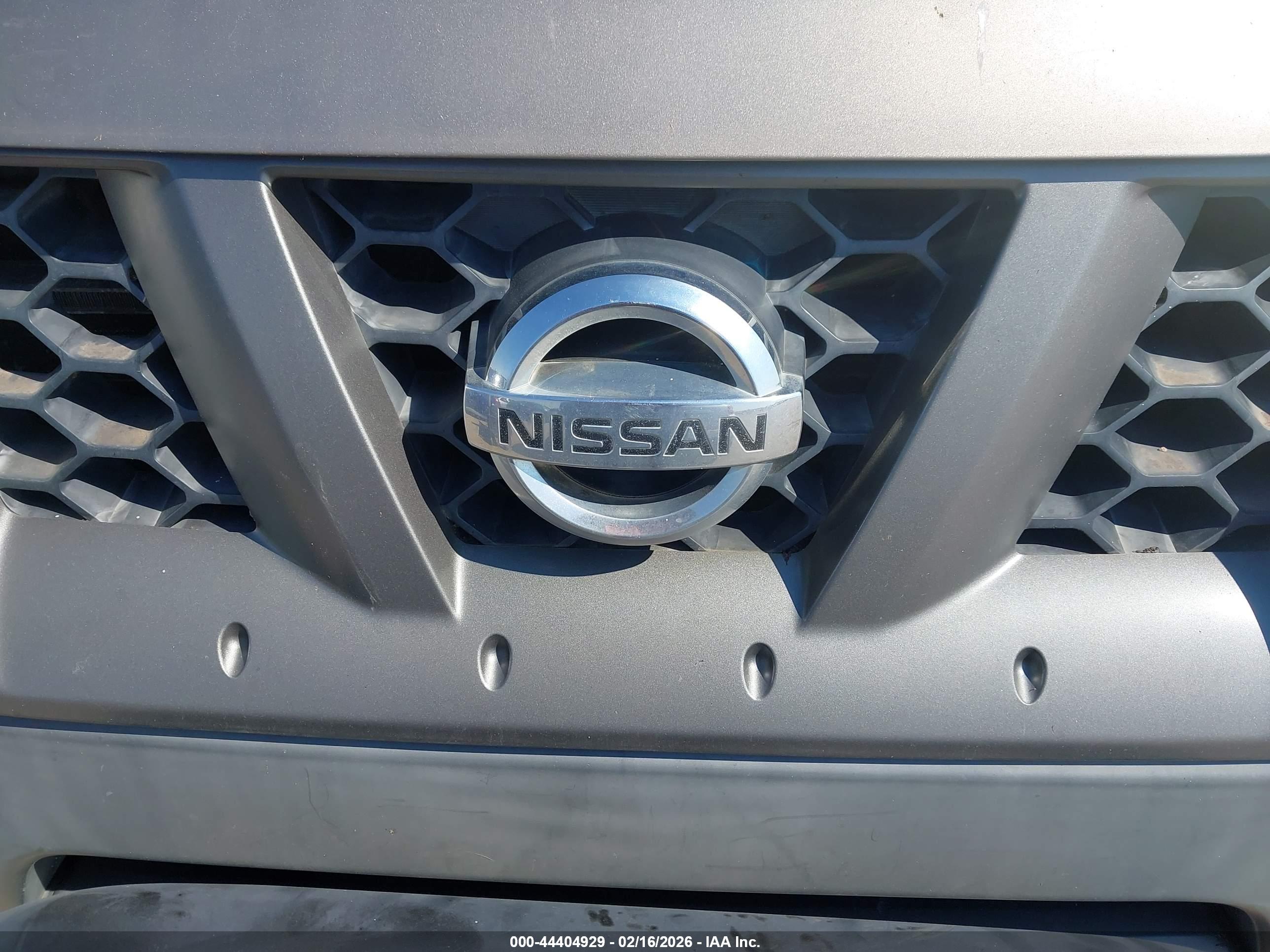 NISSAN XTERRA image 6