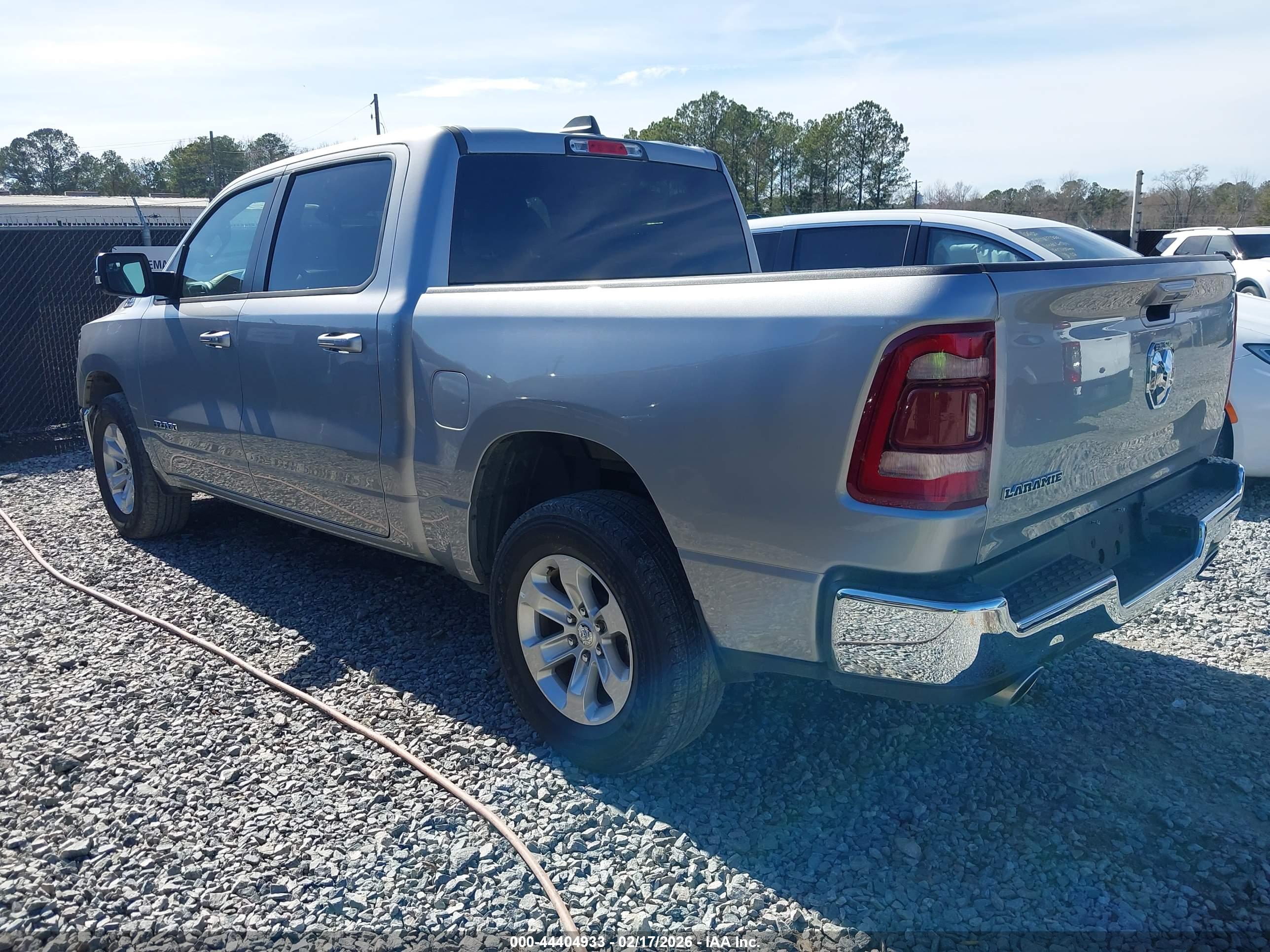 RAM 1500 image 3