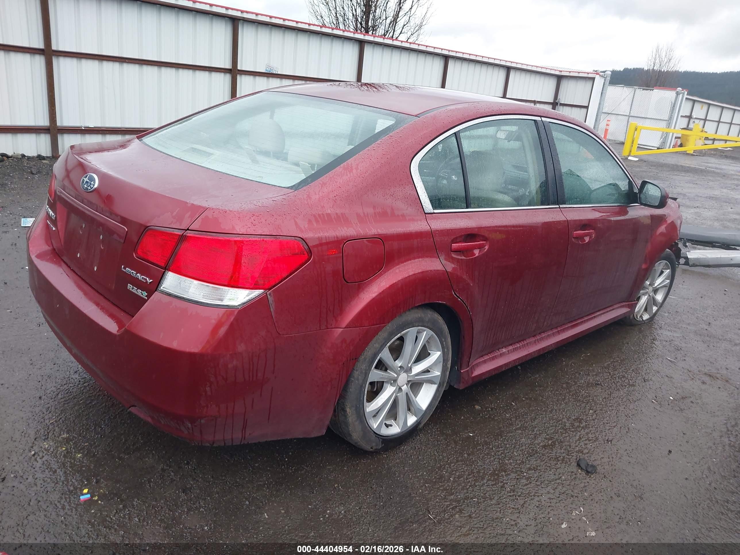 SUBARU LEGACY image 4