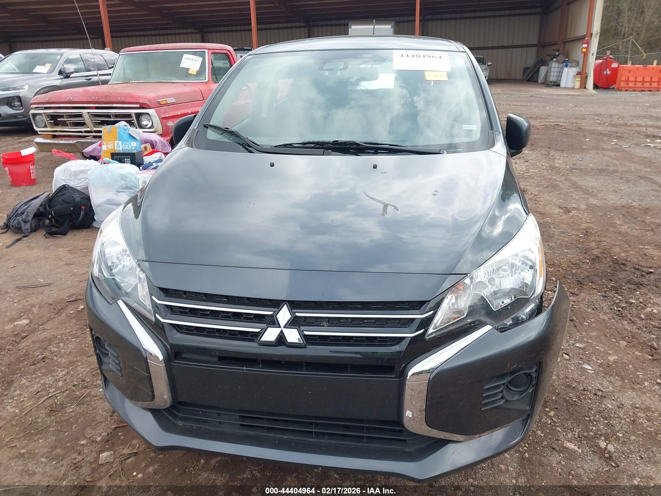 MITSUBISHI MIRAGE image 6