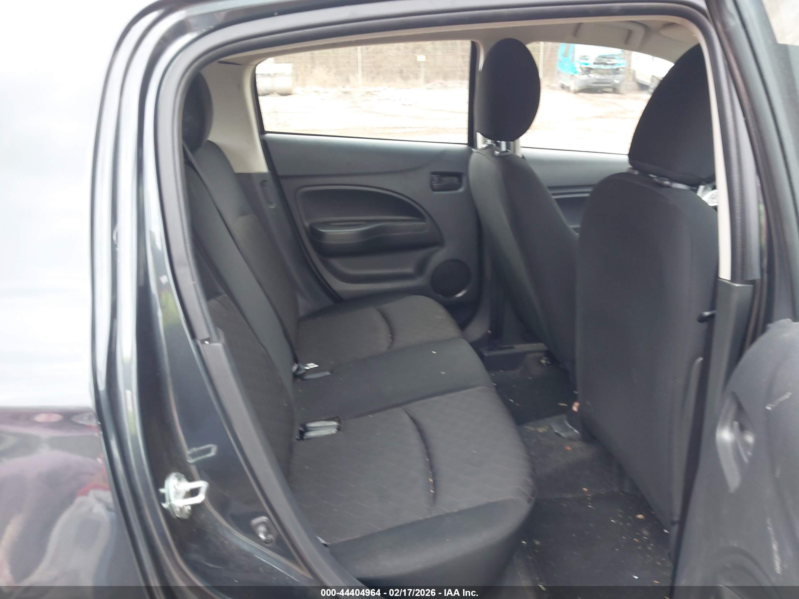 MITSUBISHI MIRAGE image 8