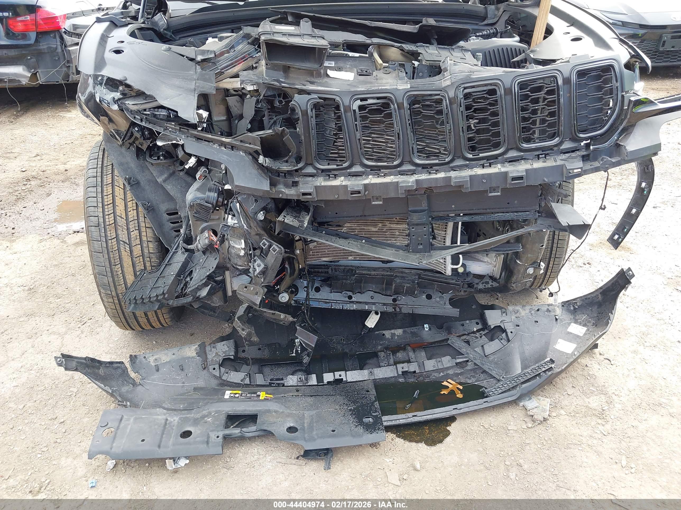 JEEP GRAND image 6