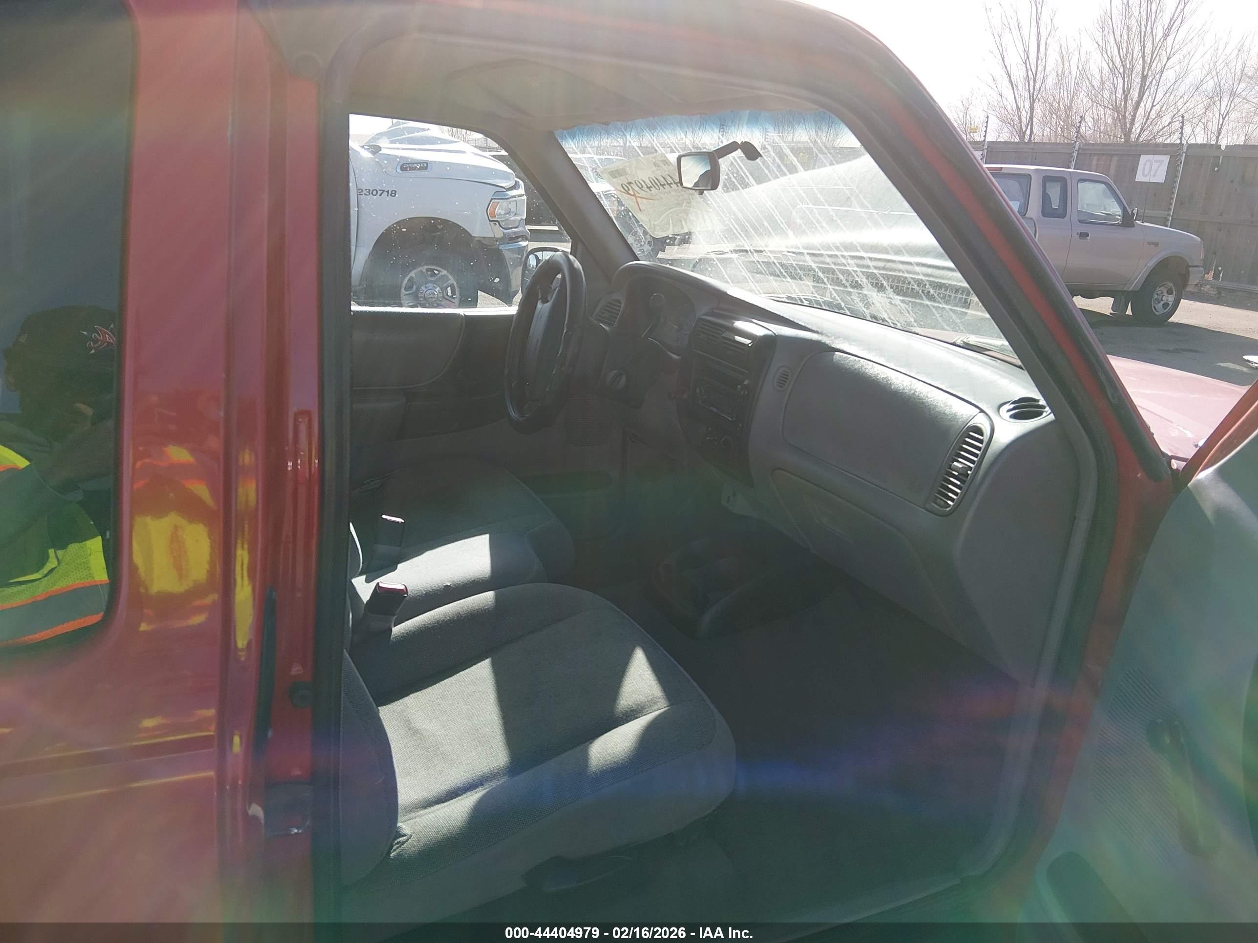 FORD RANGER image 5