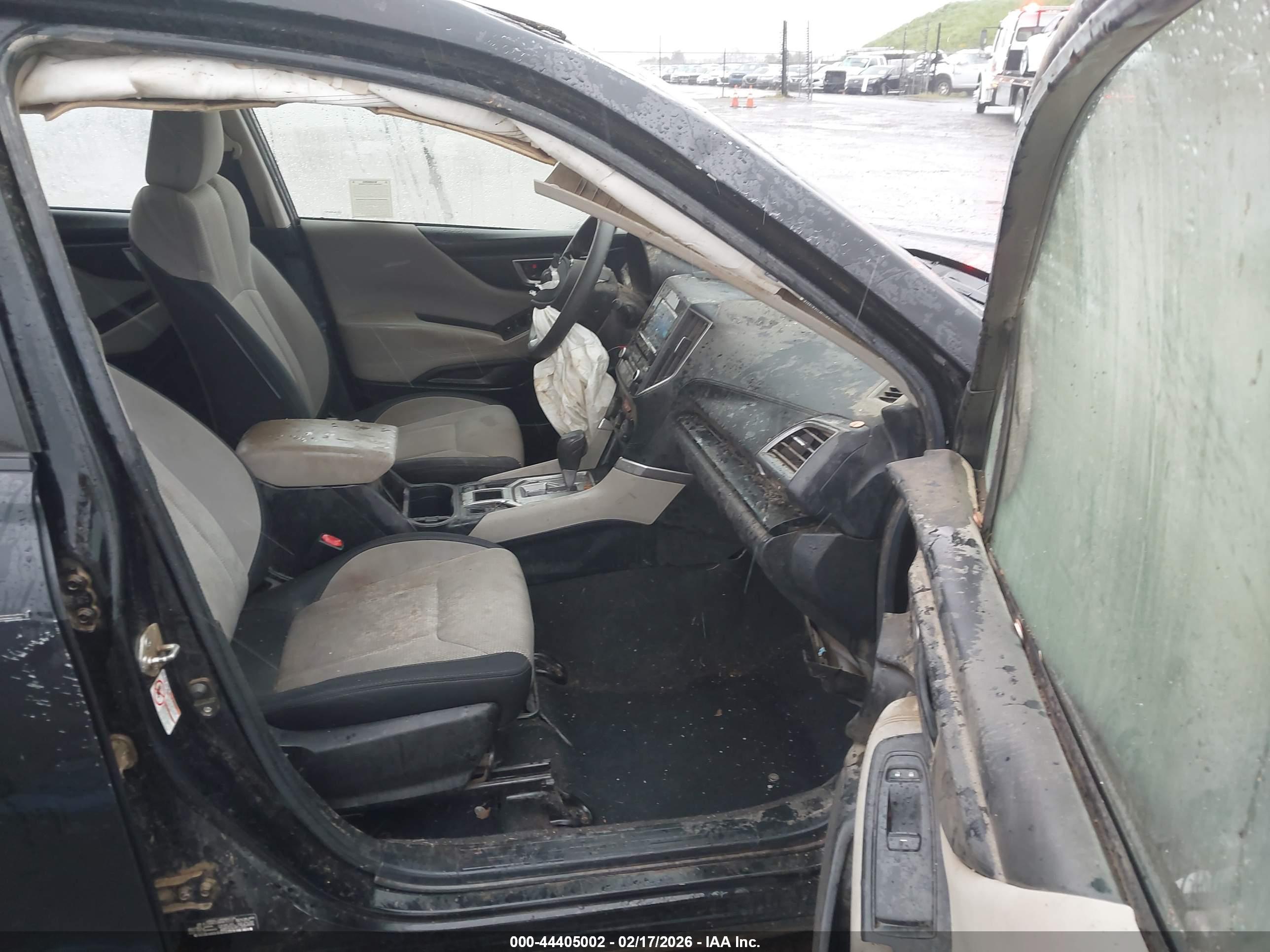 SUBARU FORESTER image 5