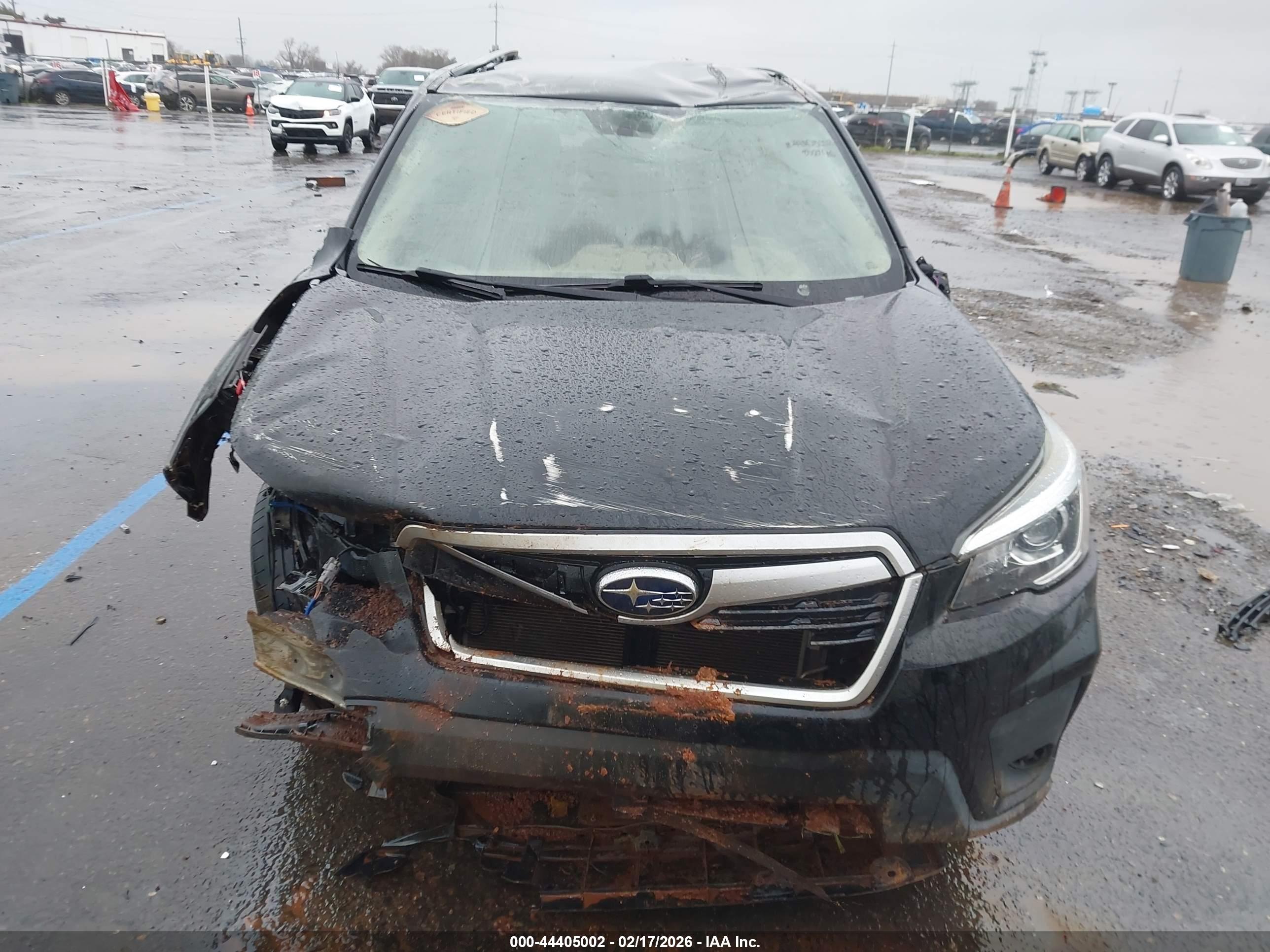 SUBARU FORESTER image 6