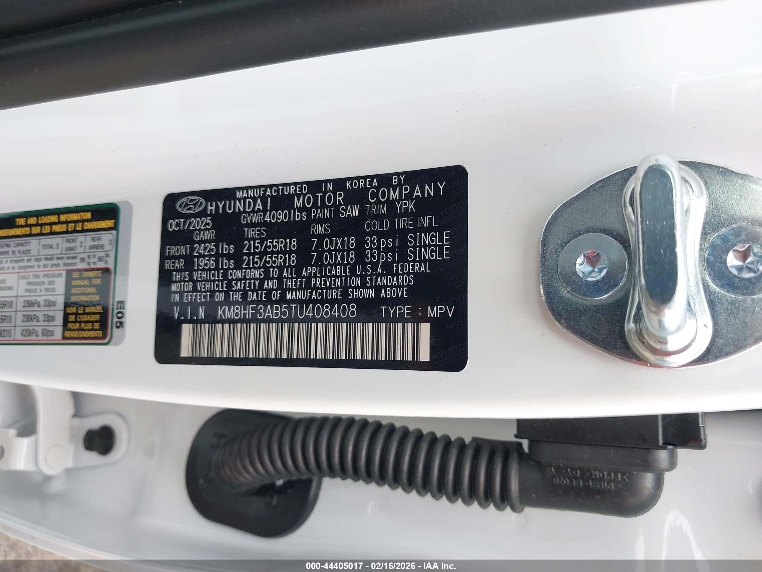 HYUNDAI KONA image 9