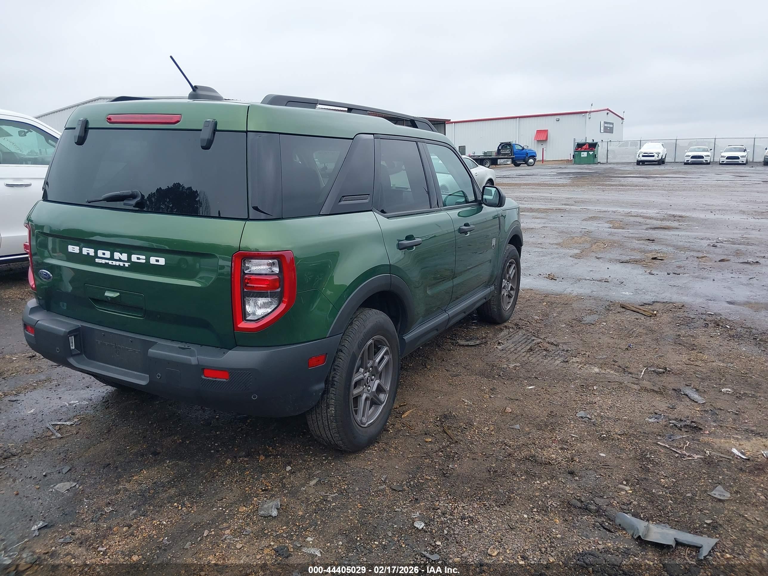 FORD BRONCO image 4