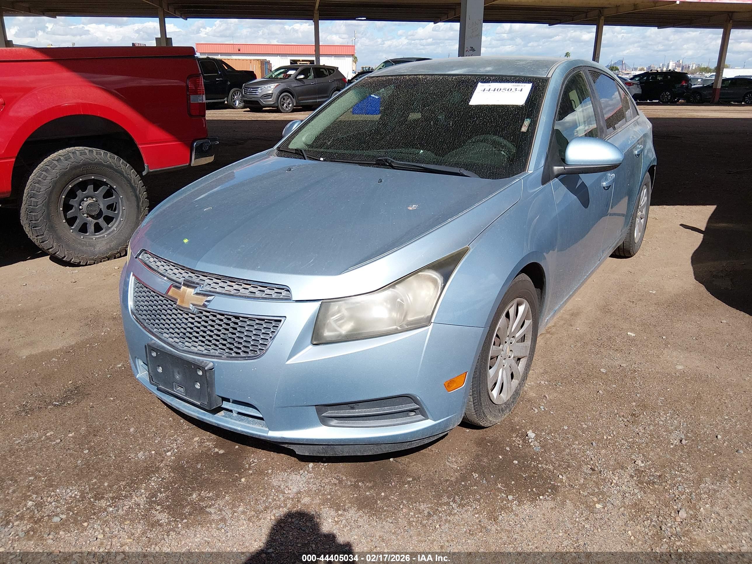 CHEVROLET CRUZE image 6