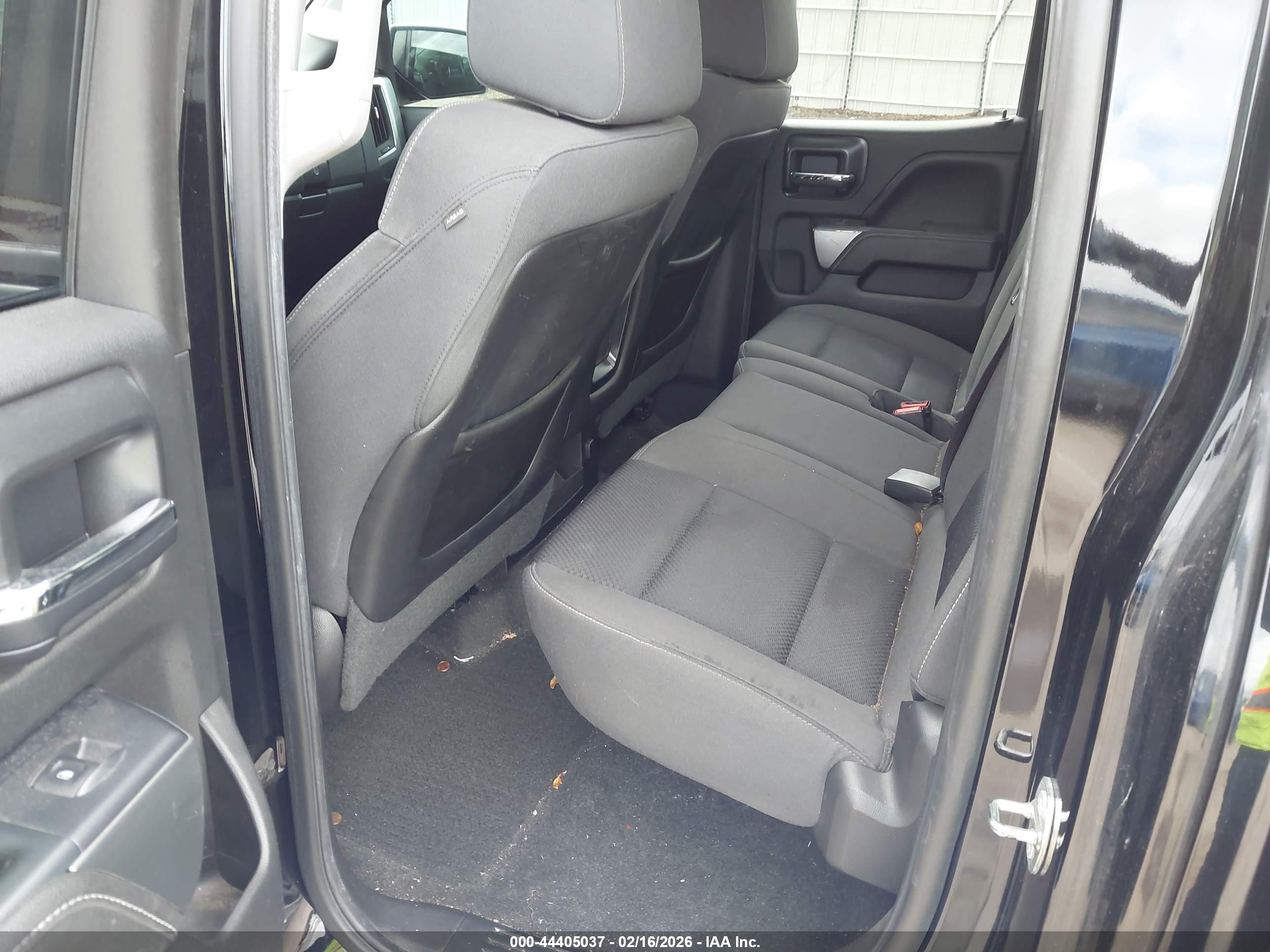 CHEVROLET SILVERADO image 8