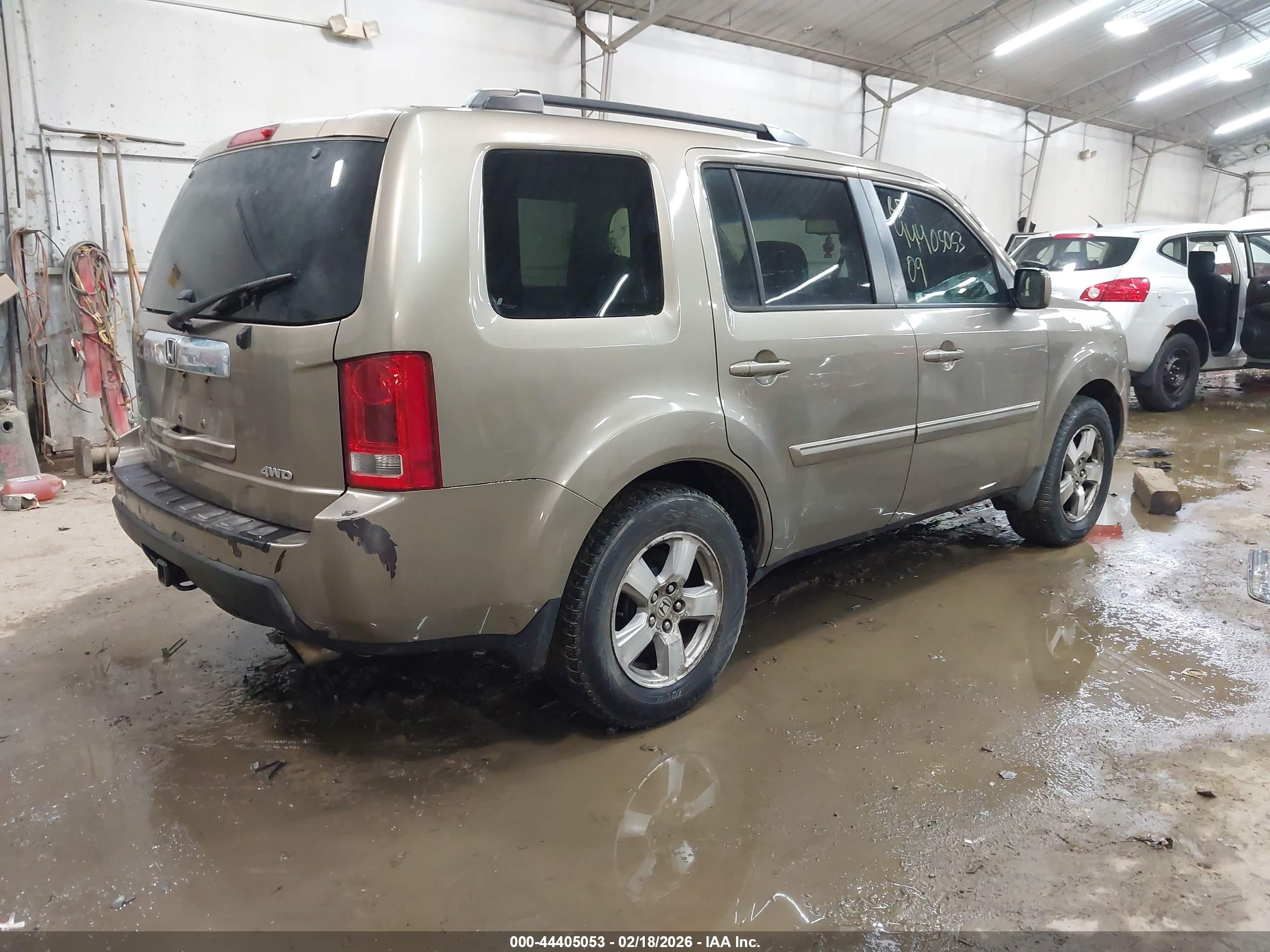 HONDA PILOT image 4