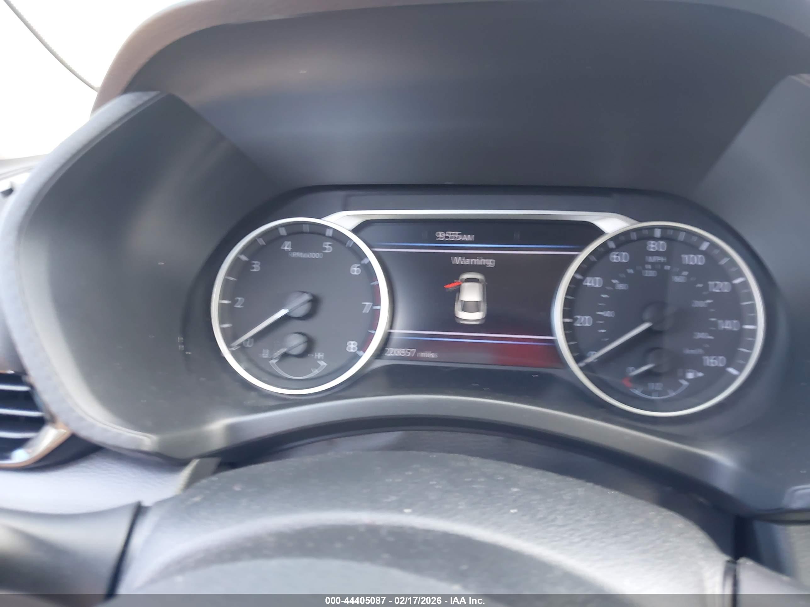 NISSAN SENTRA image 7