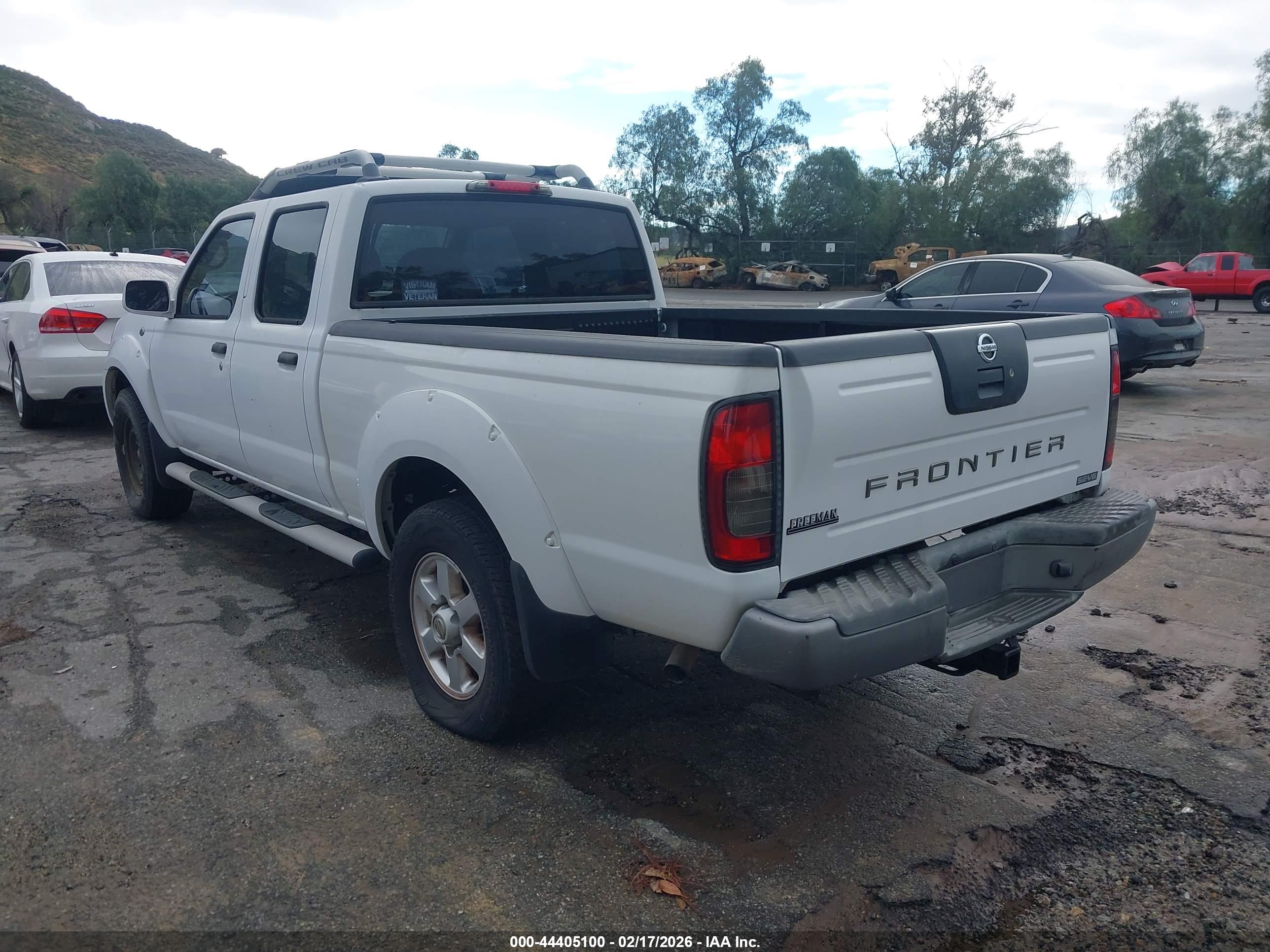 NISSAN FRONTIER image 3
