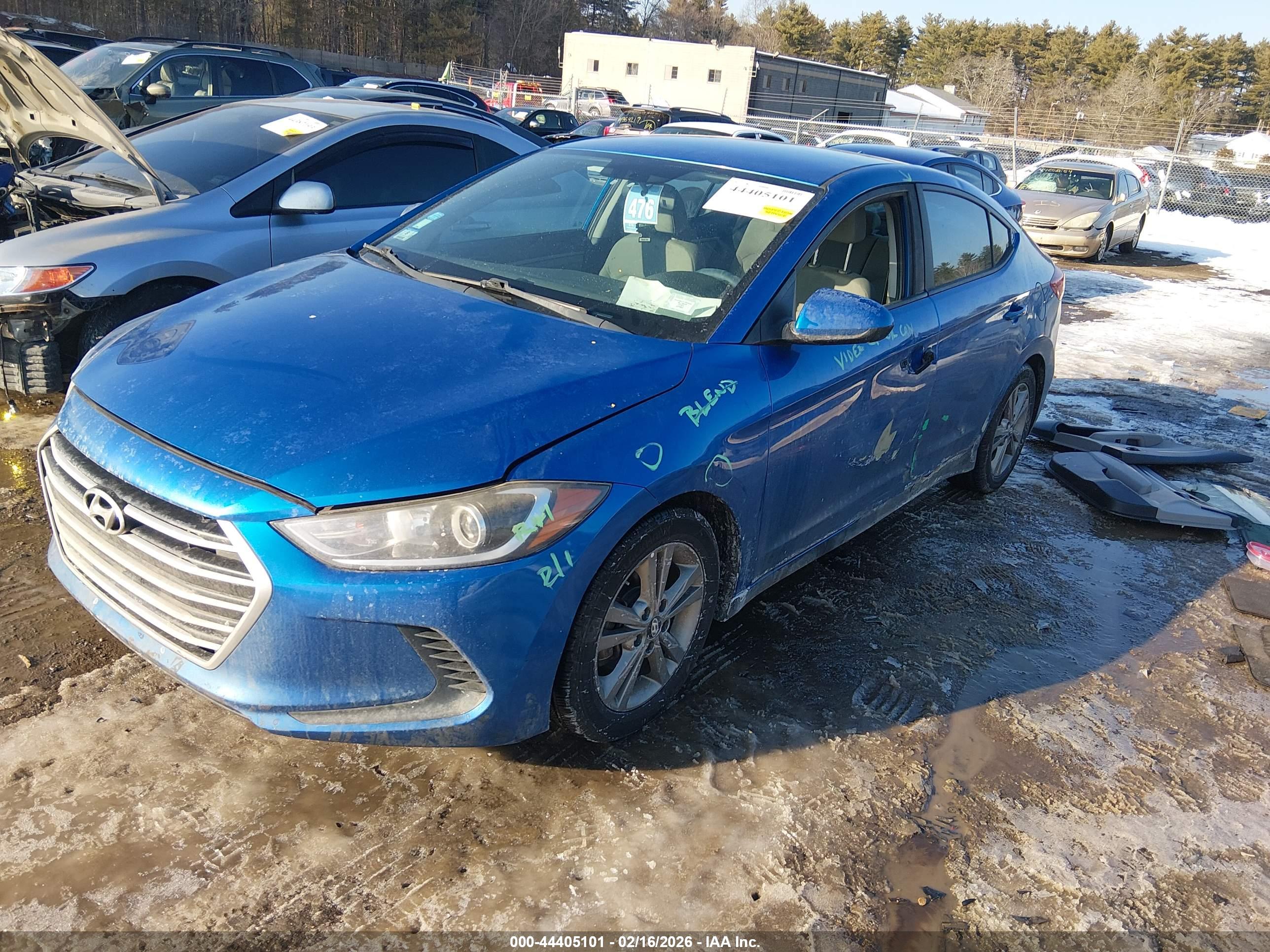 HYUNDAI ELANTRA image 2
