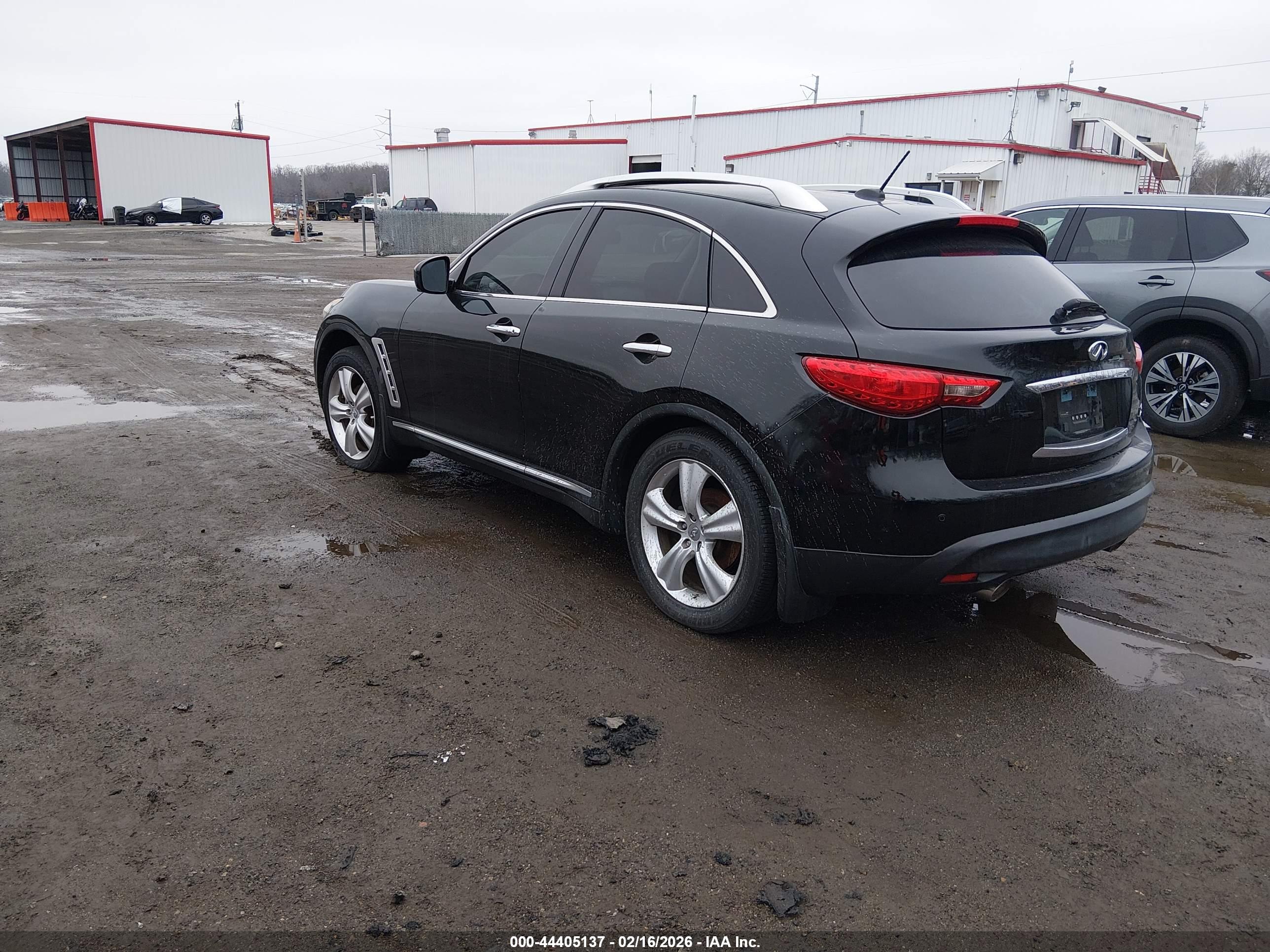 INFINITI FX35 image 3