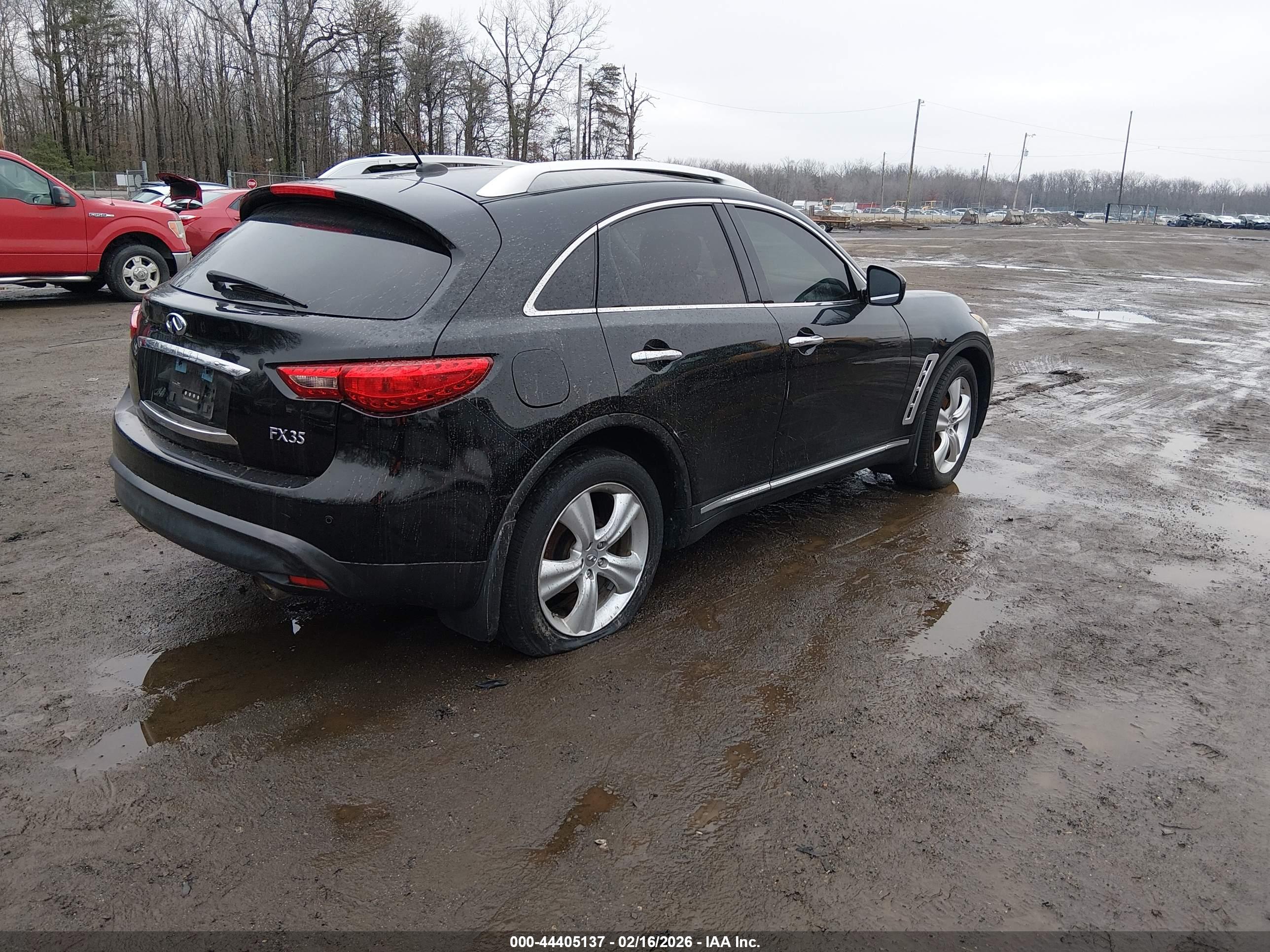 INFINITI FX35 image 4