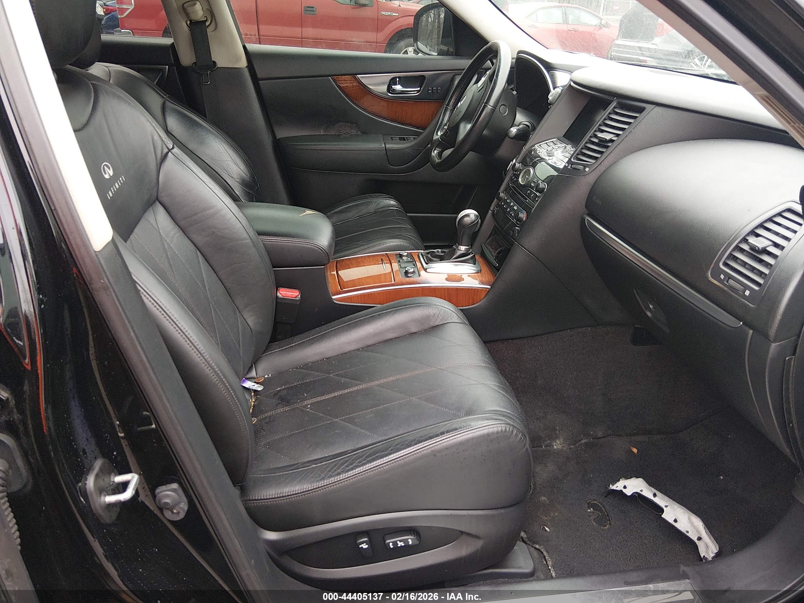 INFINITI FX35 image 5