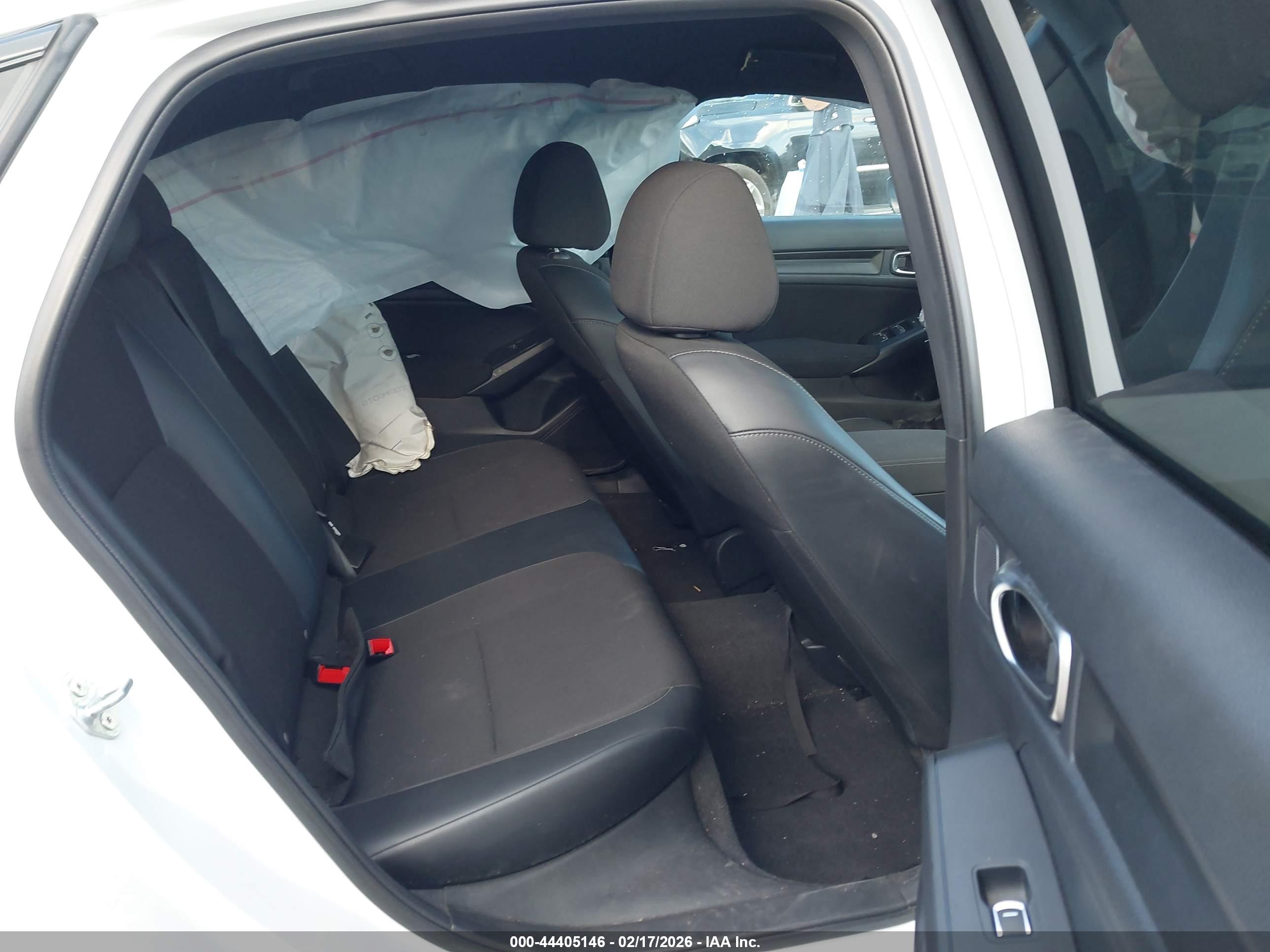 HONDA CIVIC image 8