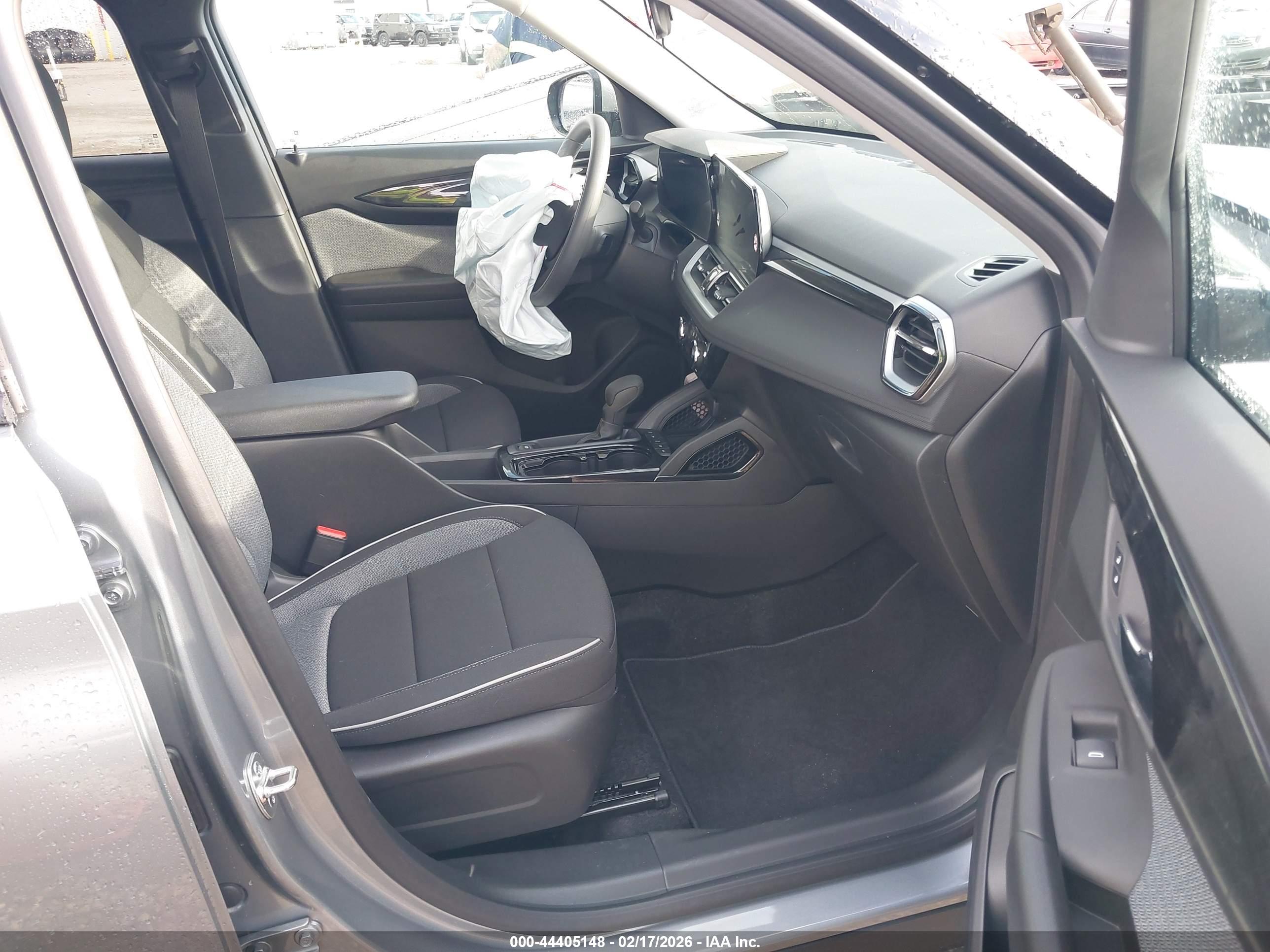 CHEVROLET TRAILBLAZER image 5