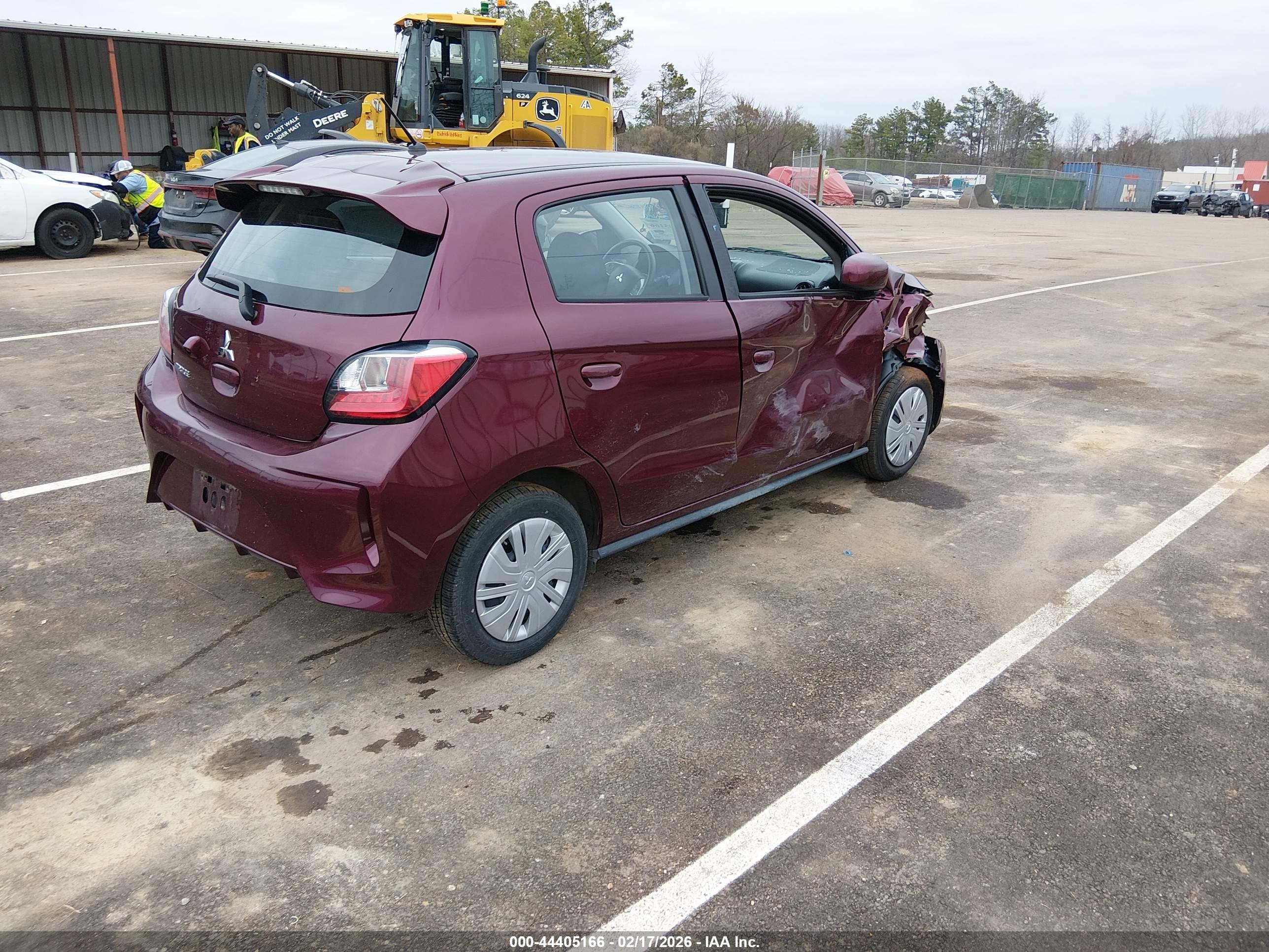 MITSUBISHI MIRAGE image 4