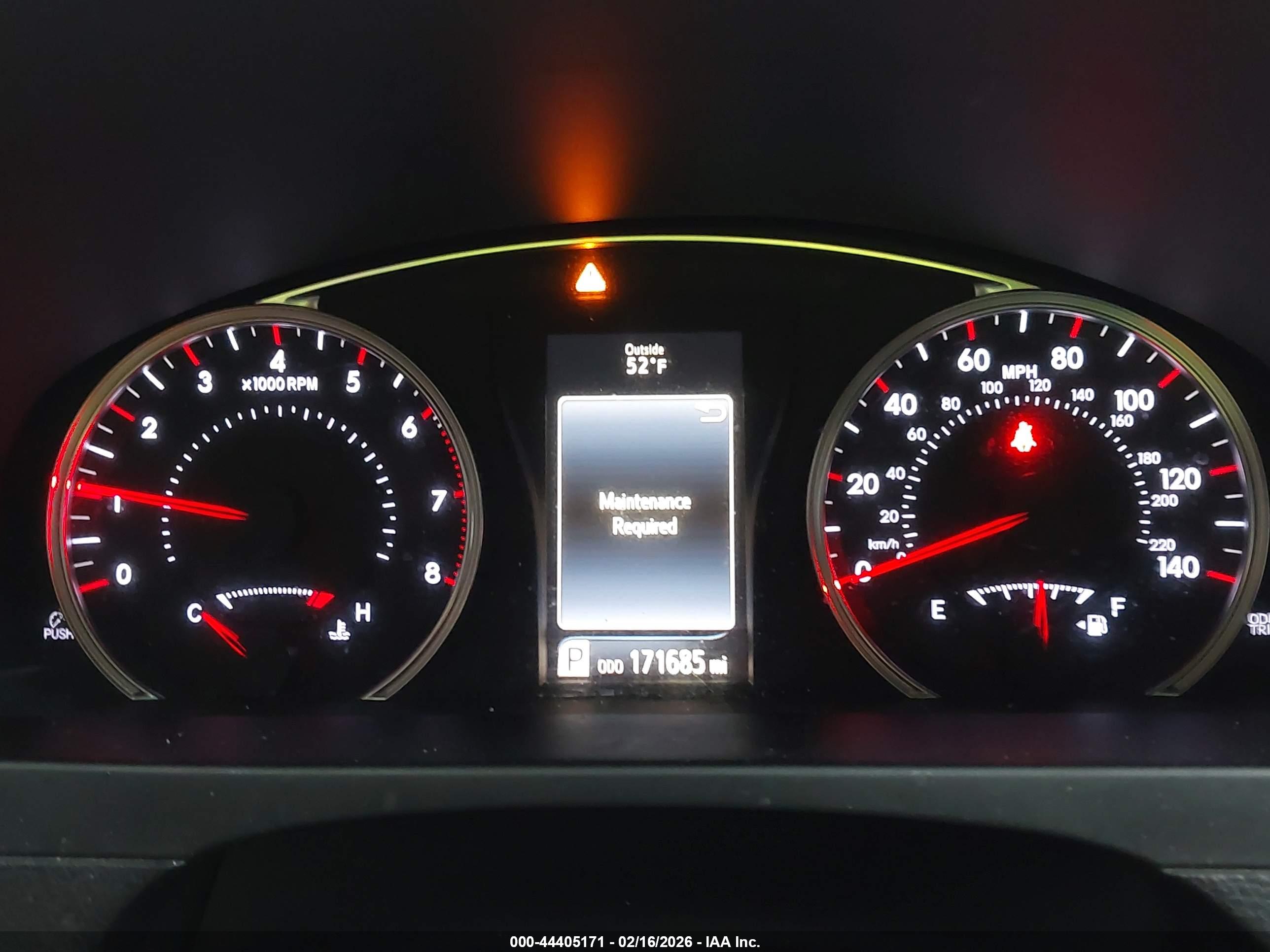 TOYOTA CAMRY image 7